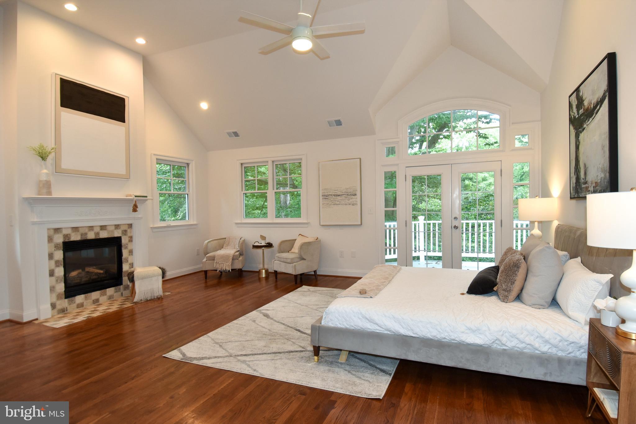 MERRY GO ROUND FARM - Residential