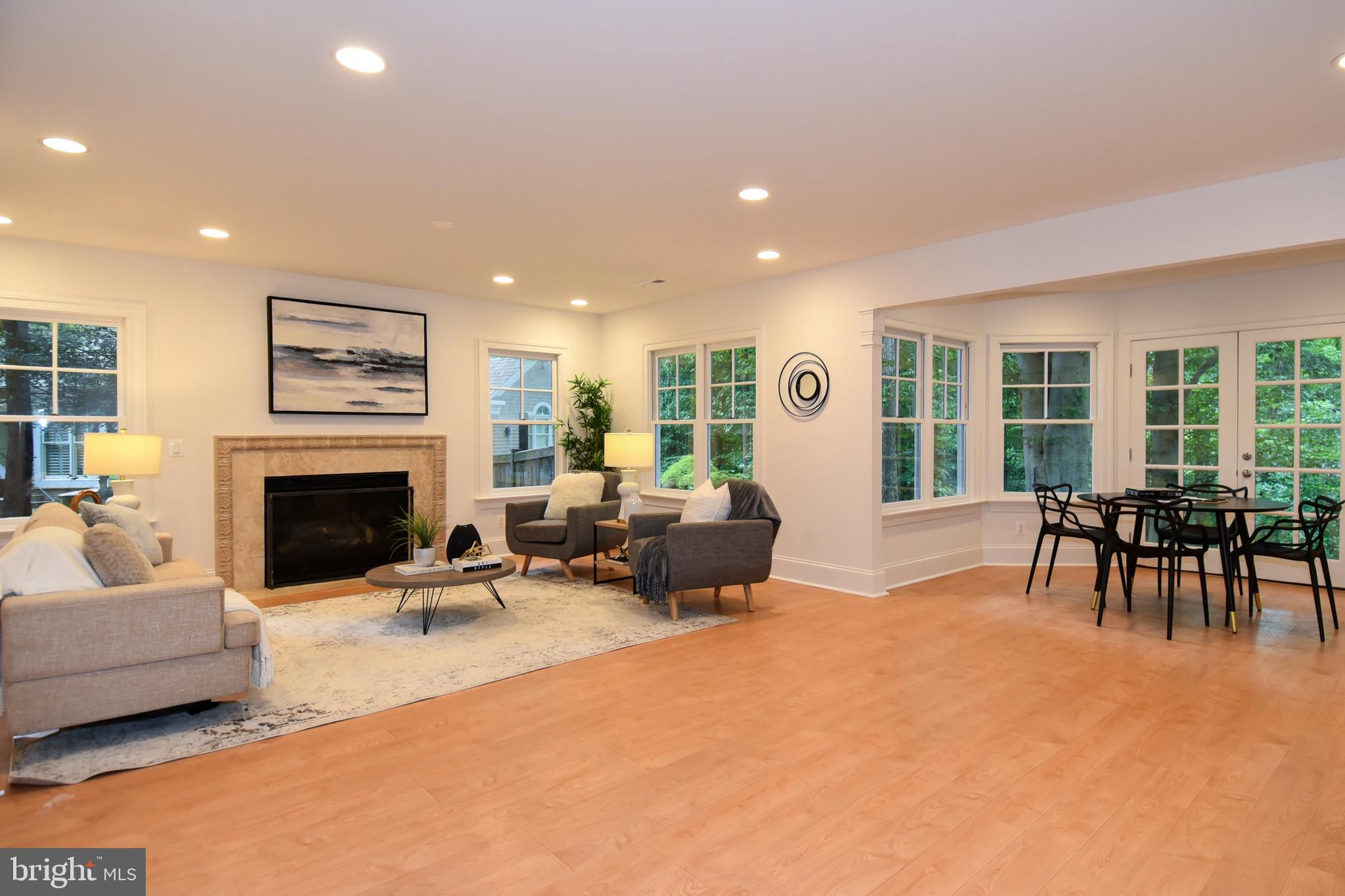 MERRY GO ROUND FARM - Residential