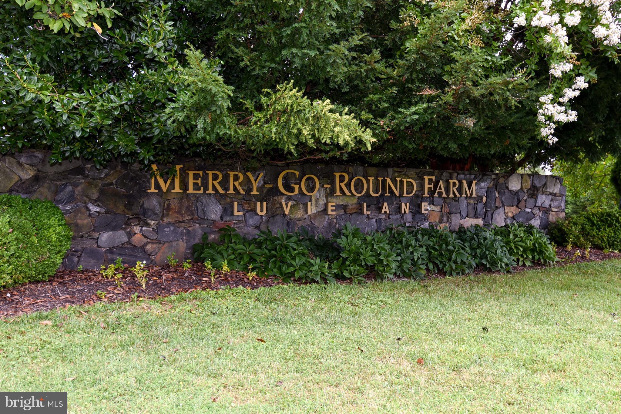 MERRY GO ROUND FARM - Residential
