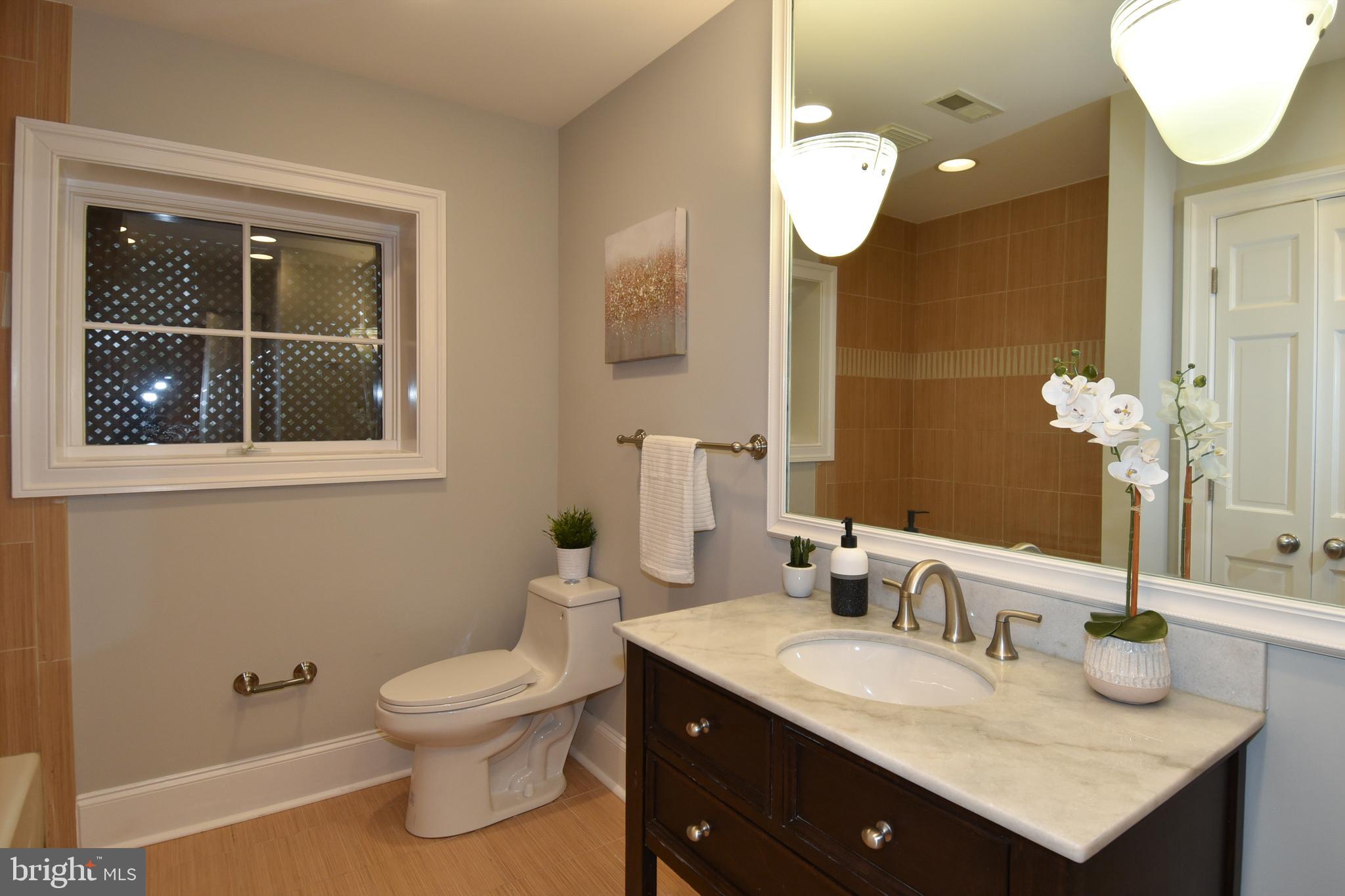 MERRY GO ROUND FARM - Residential