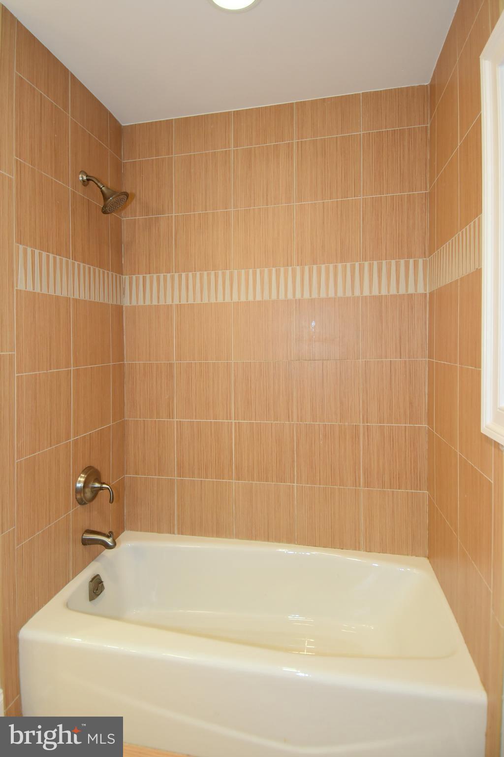 MERRY GO ROUND FARM - Residential