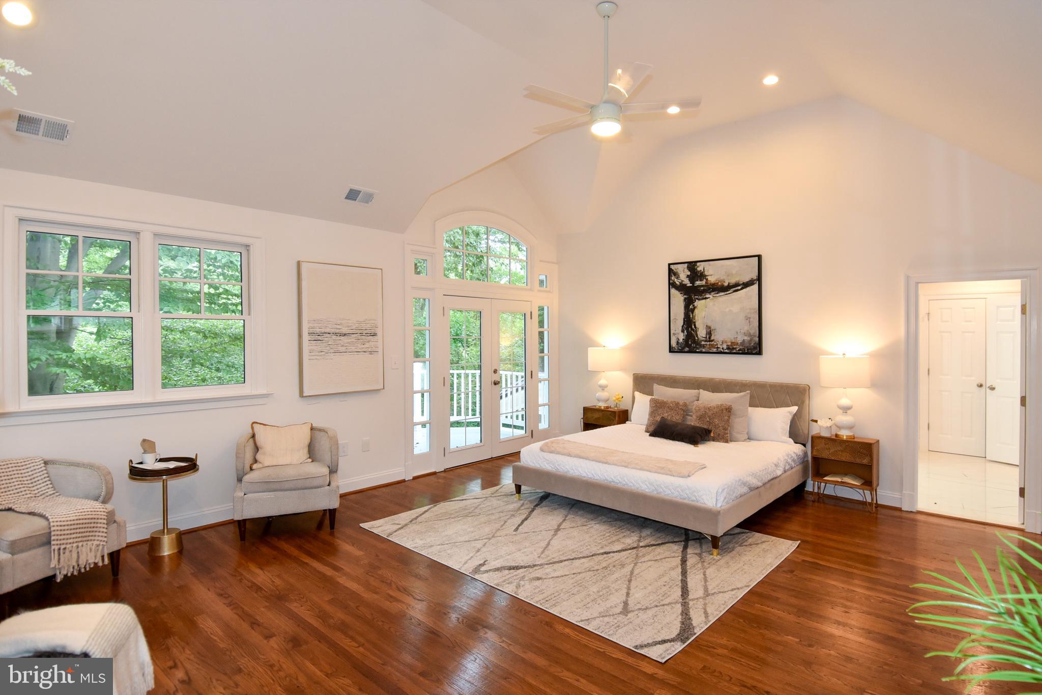 MERRY GO ROUND FARM - Residential