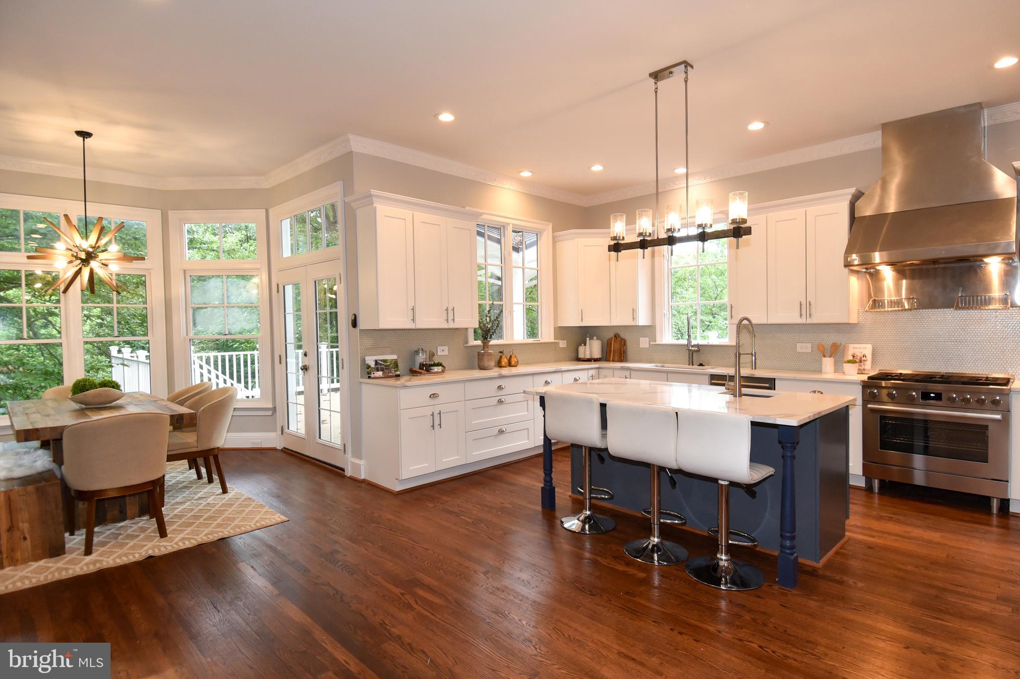 MERRY GO ROUND FARM - Residential