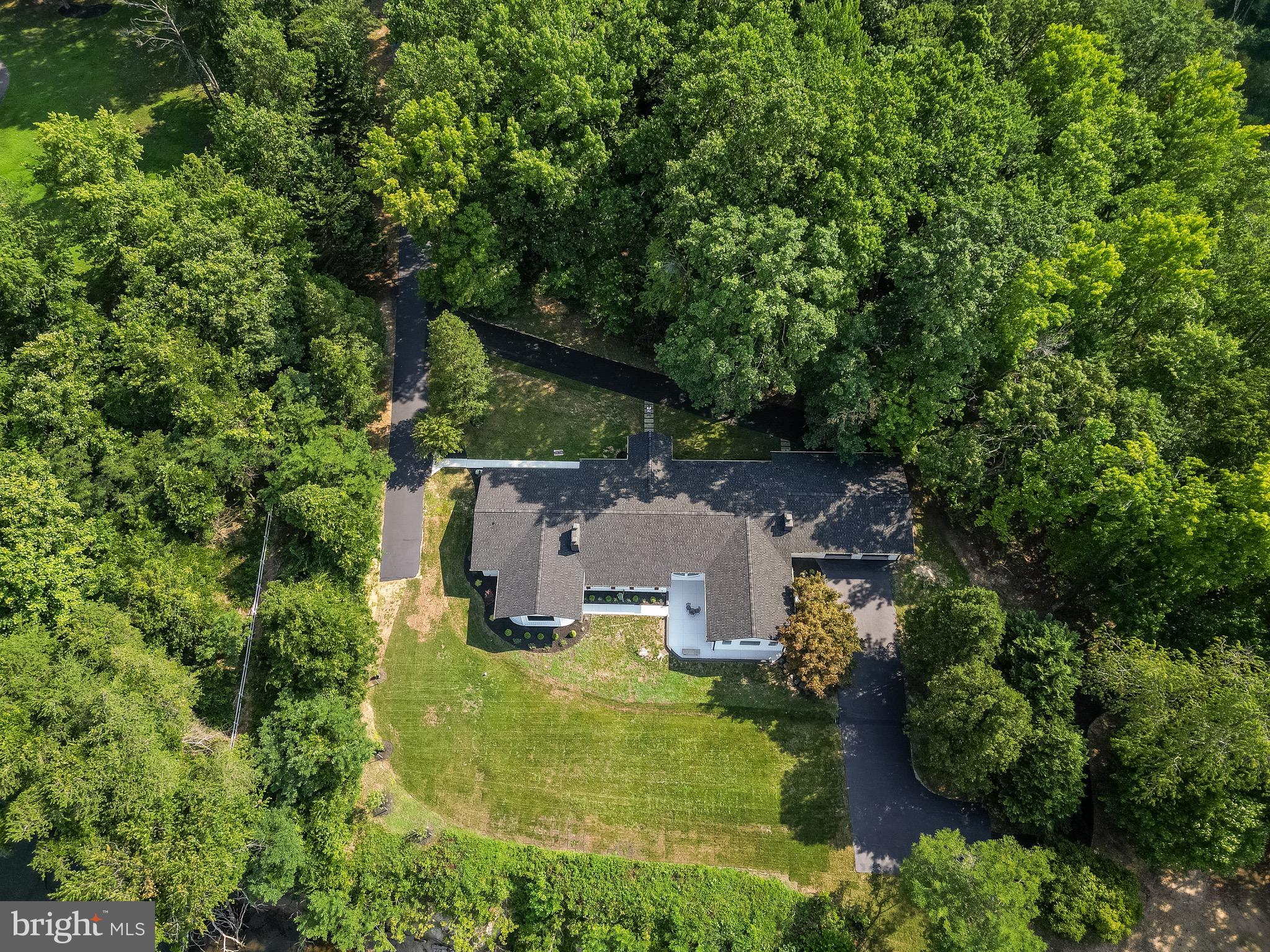 QUEEN TREE LANDING - Residential