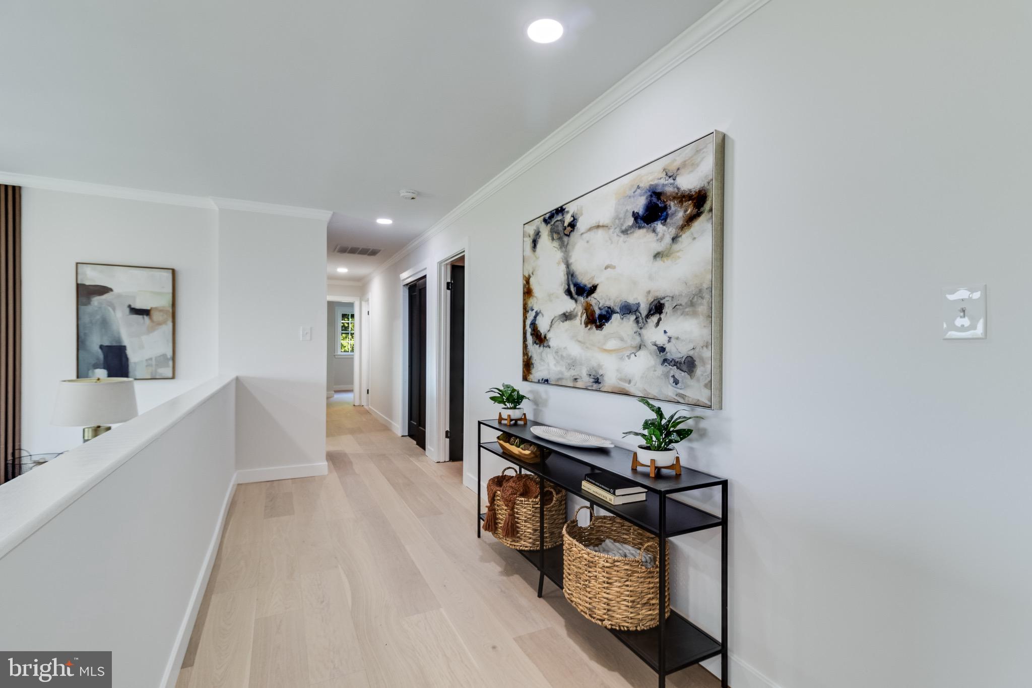 QUEEN TREE LANDING - Residential