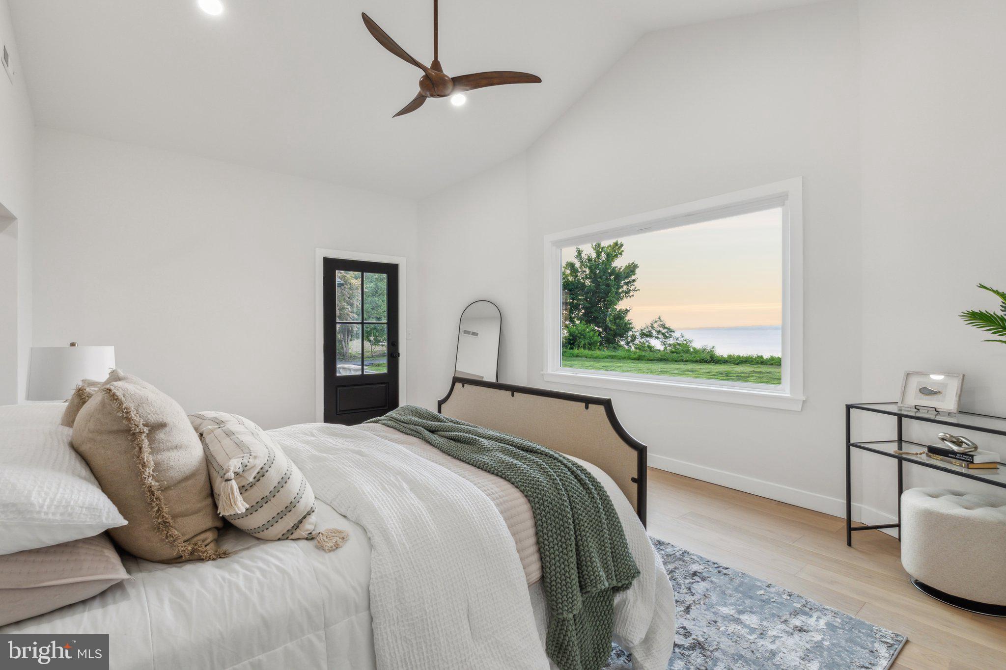 QUEEN TREE LANDING - Residential