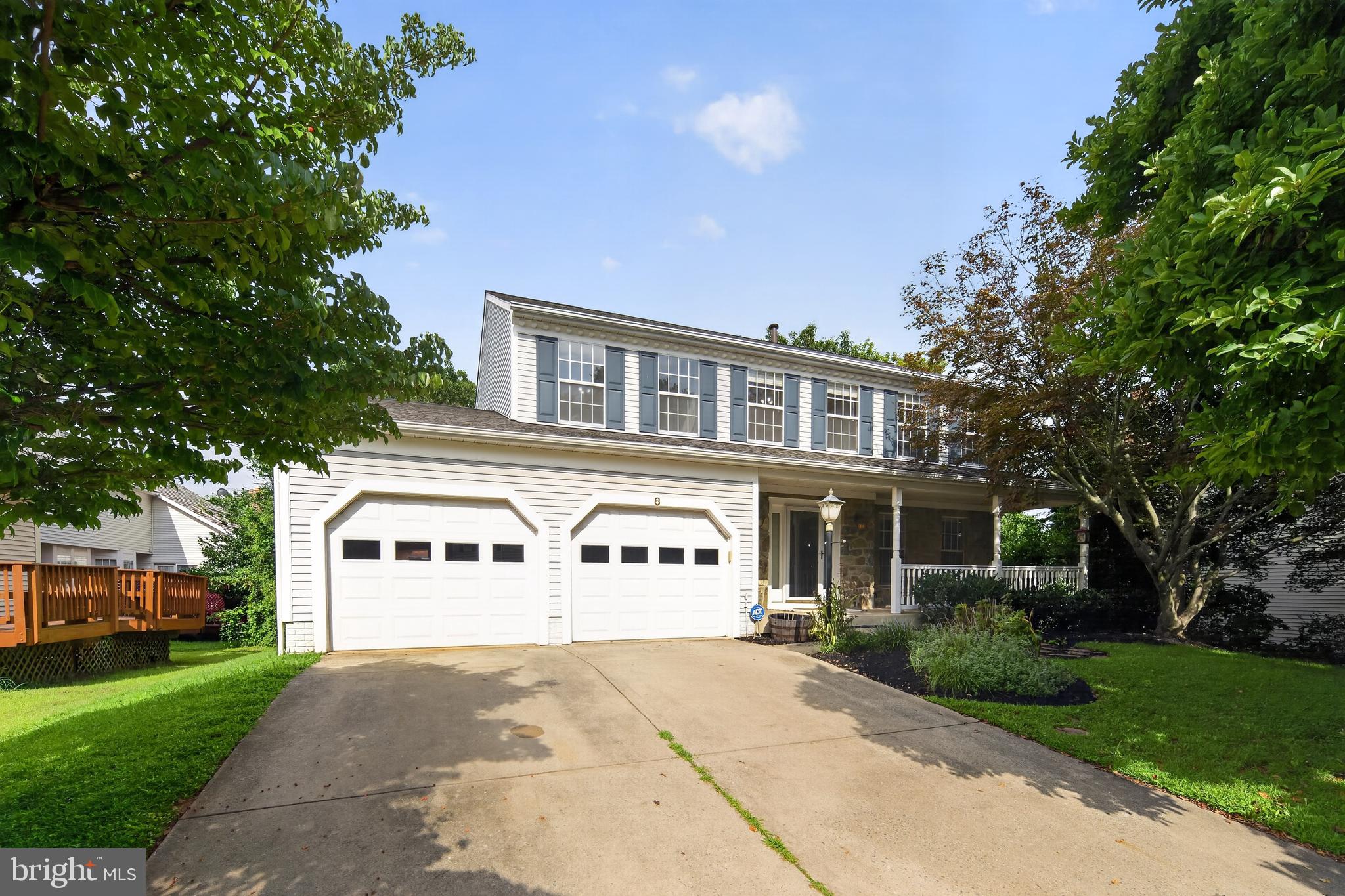 8 SHIPWRIGHT COURT