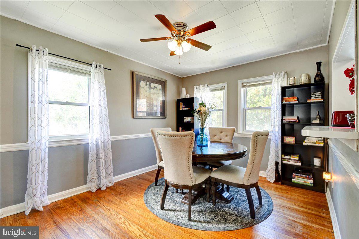 GLEN OAKS - Residential