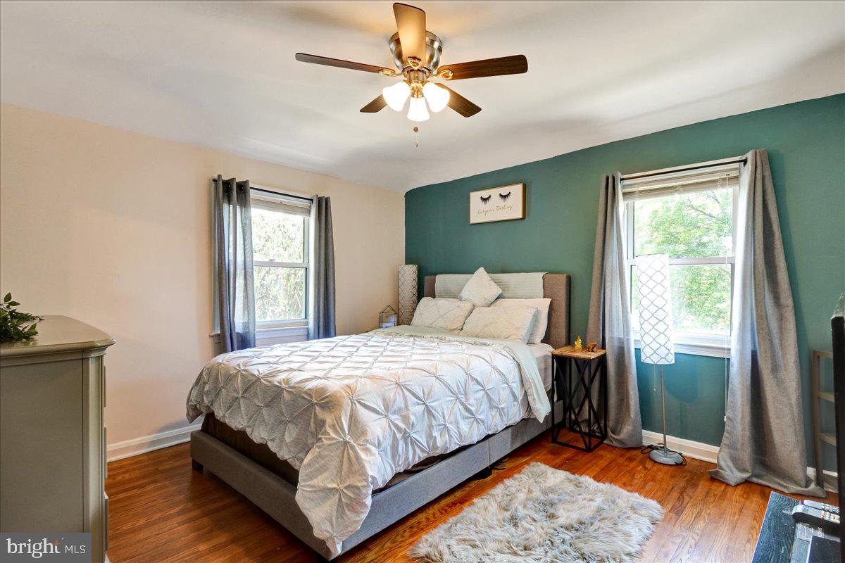 GLEN OAKS - Residential