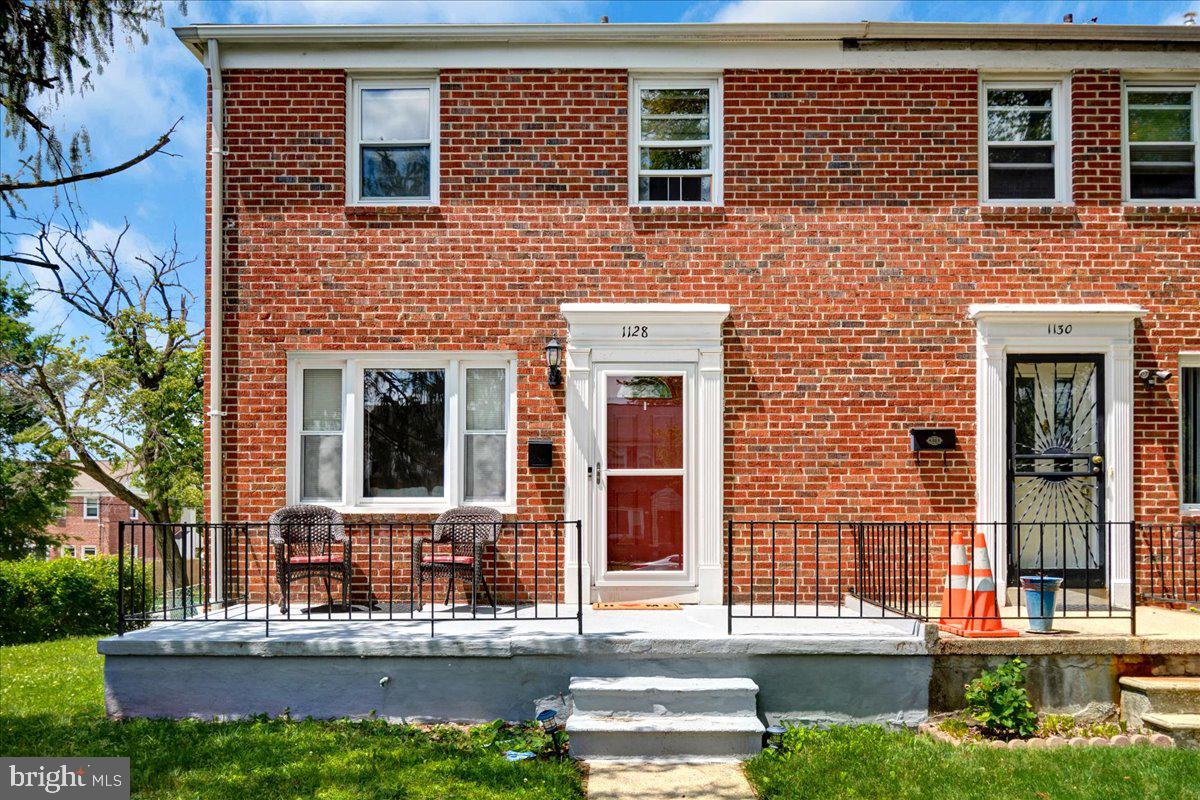 GLEN OAKS - Residential