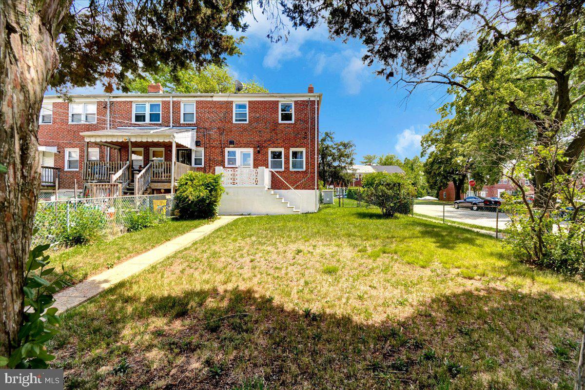 GLEN OAKS - Residential