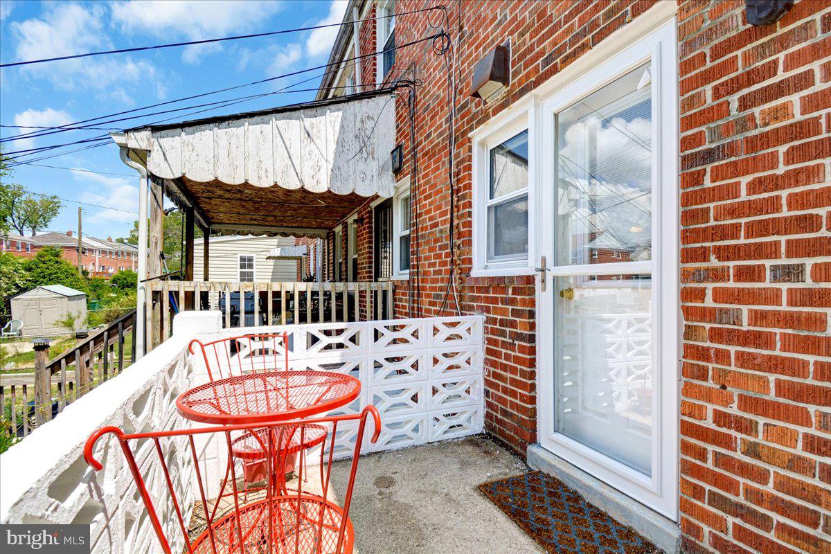 GLEN OAKS - Residential