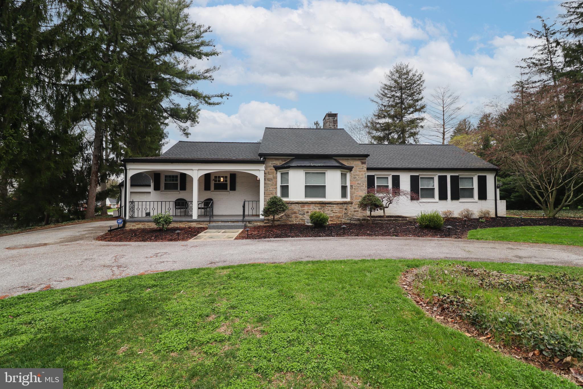 1023 BROCKIE DRIVE
