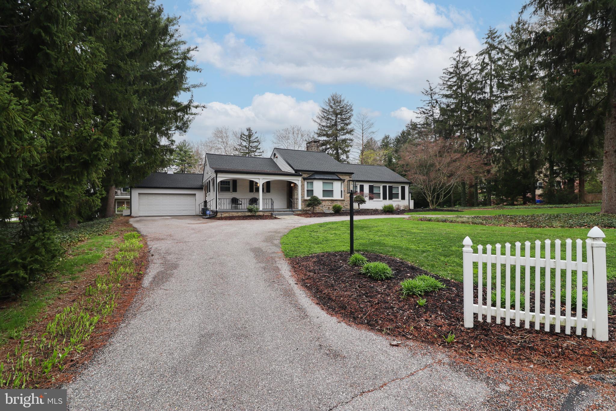1023 BROCKIE DRIVE