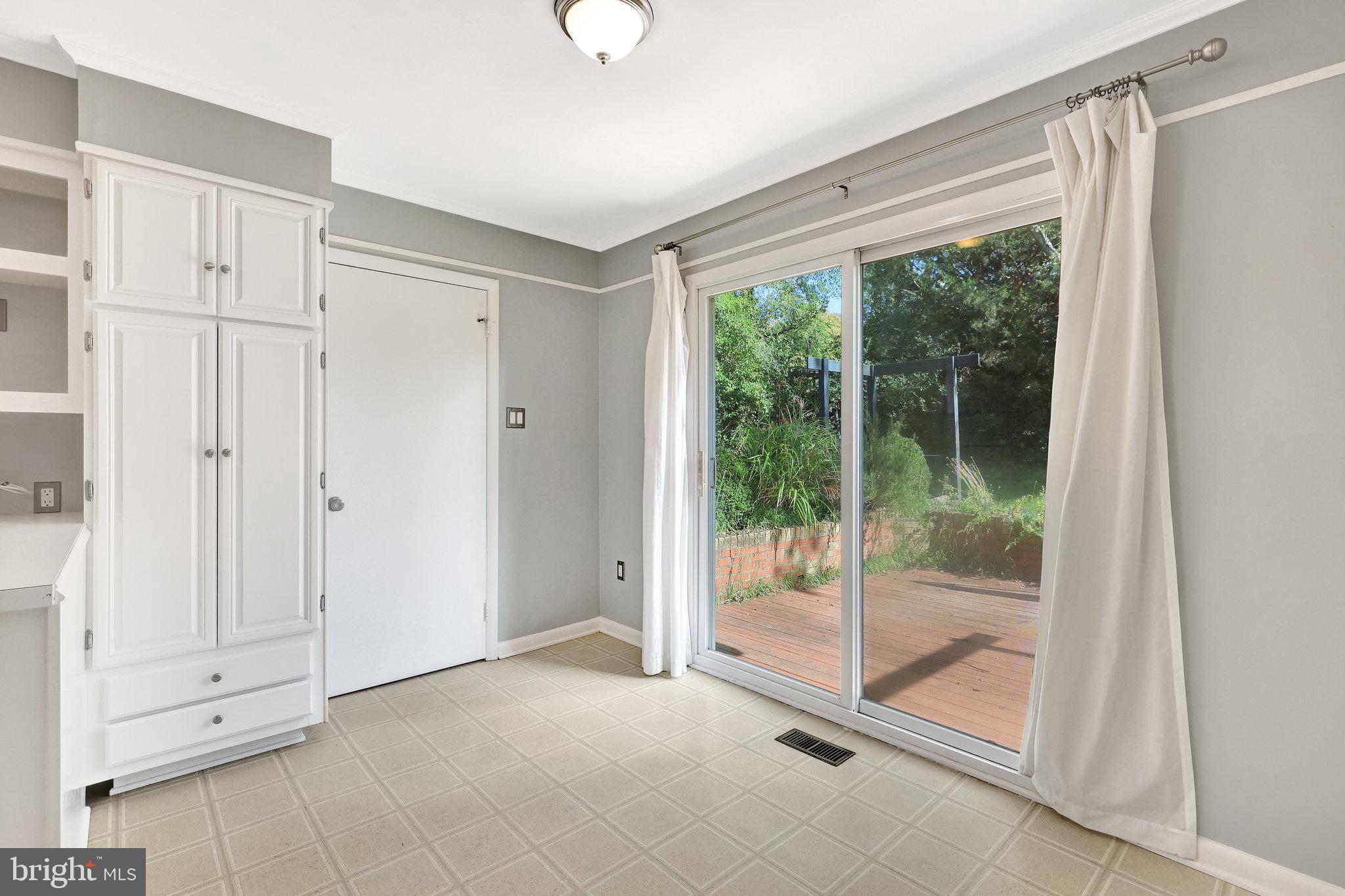 GREENBRIAR - Residential