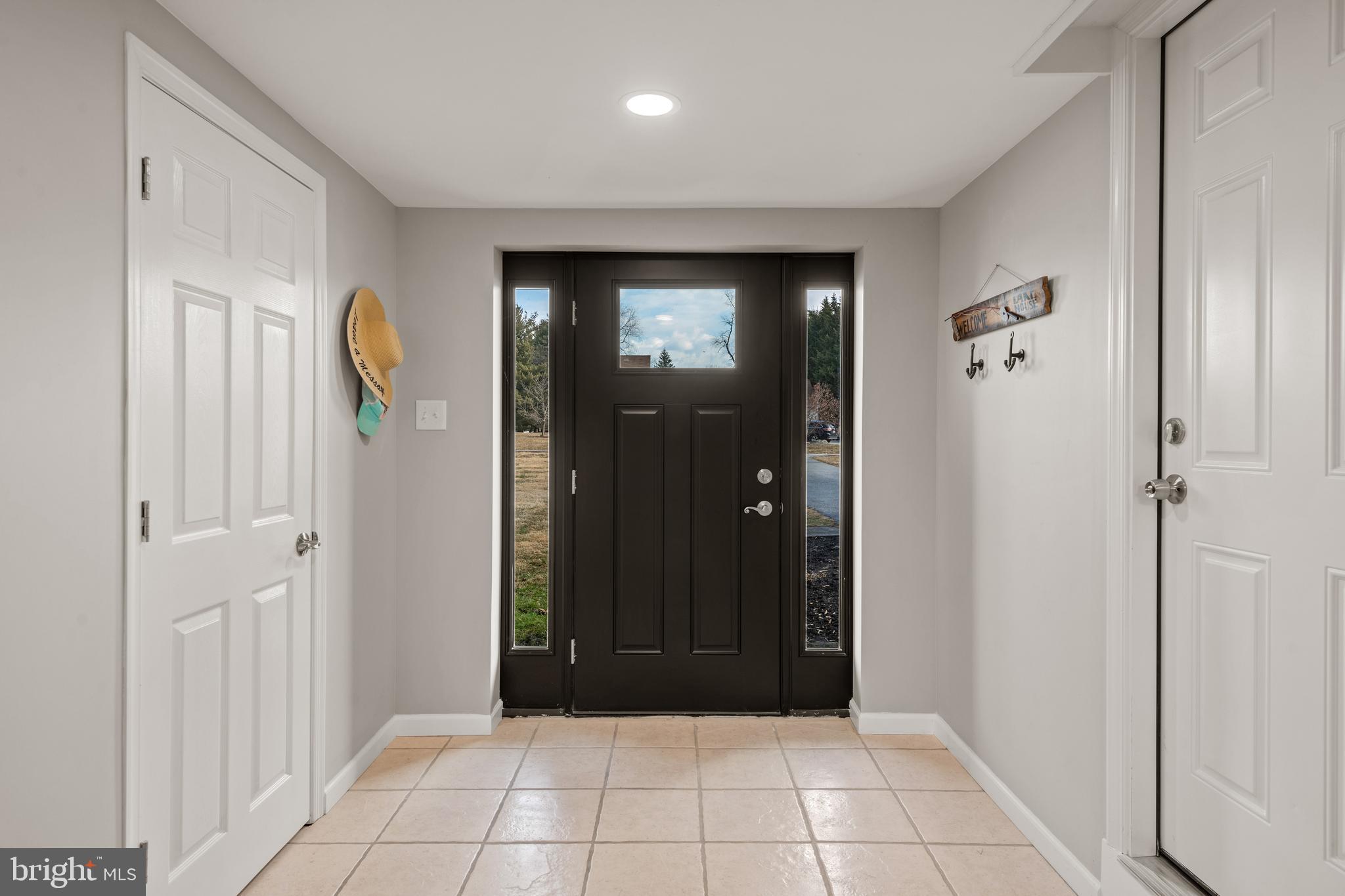 556 LAKE MEADE DRIVE