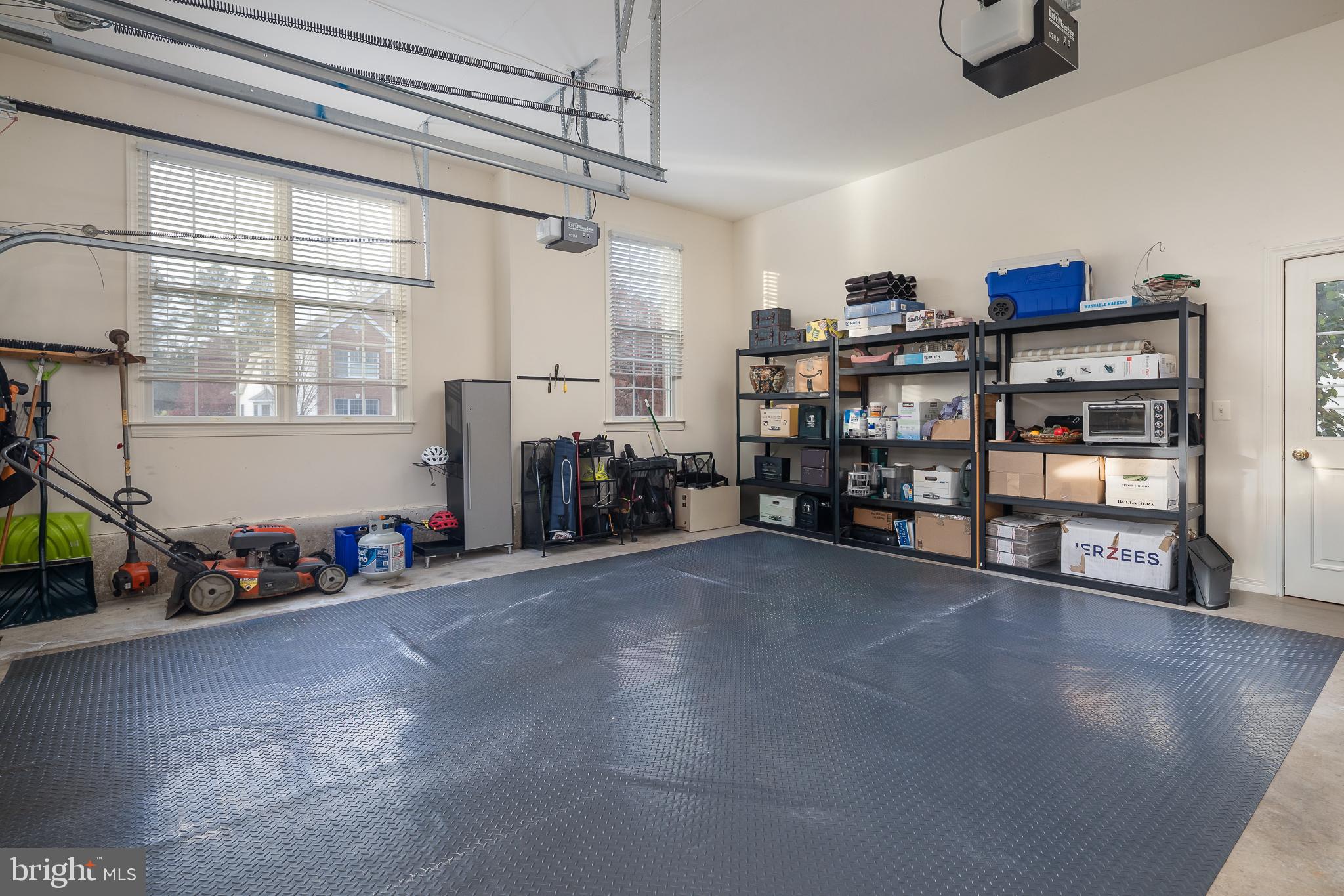 DOMINION VALLEY COUNTRY CLUB - Residential