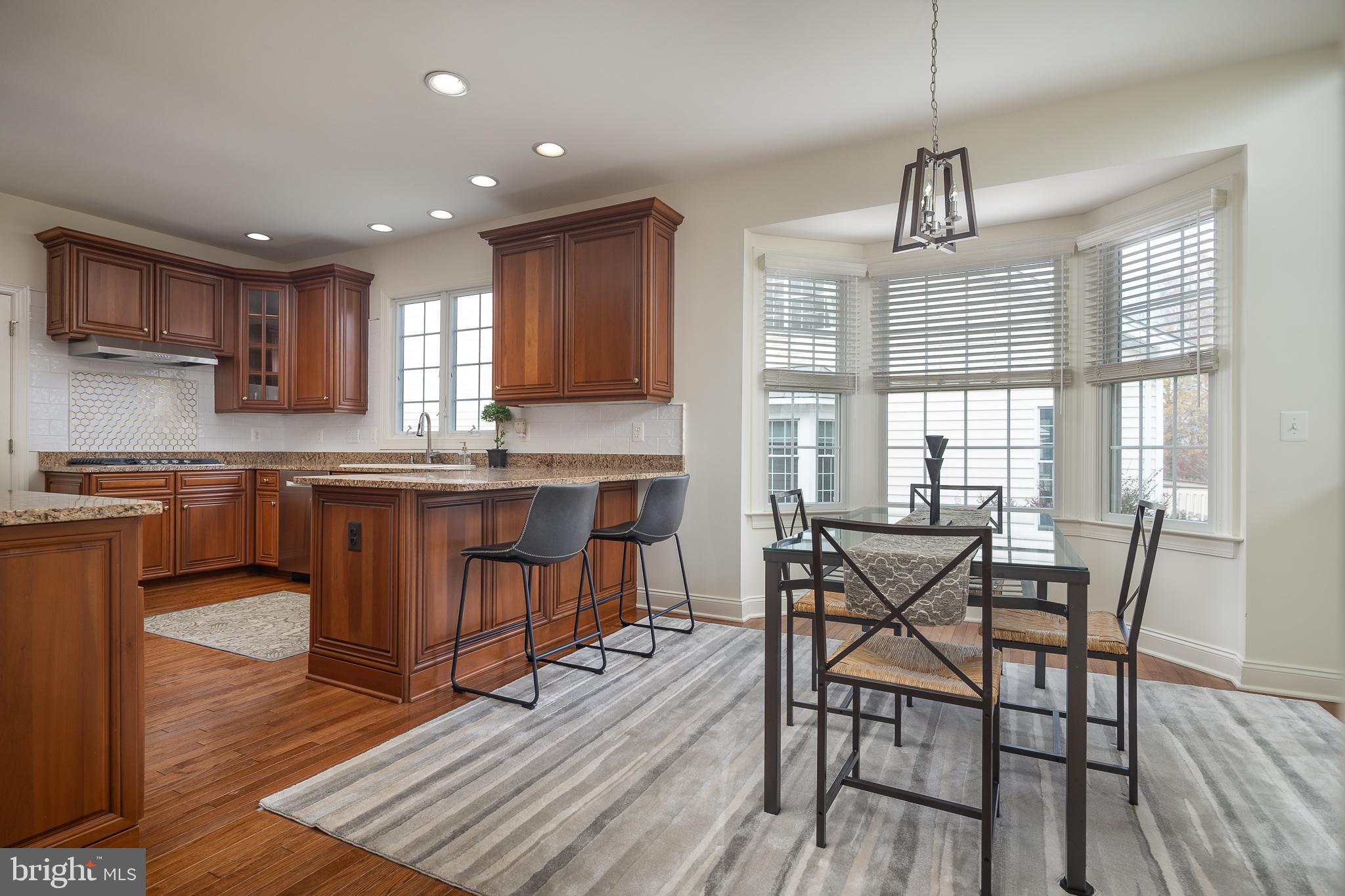 DOMINION VALLEY COUNTRY CLUB - Residential