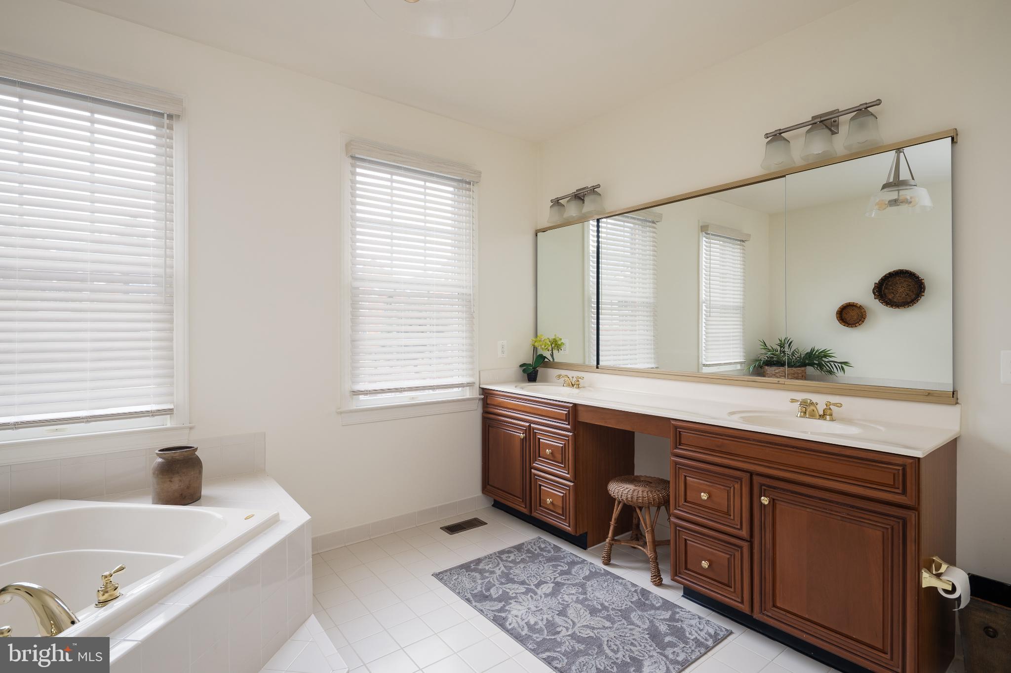 DOMINION VALLEY COUNTRY CLUB - Residential