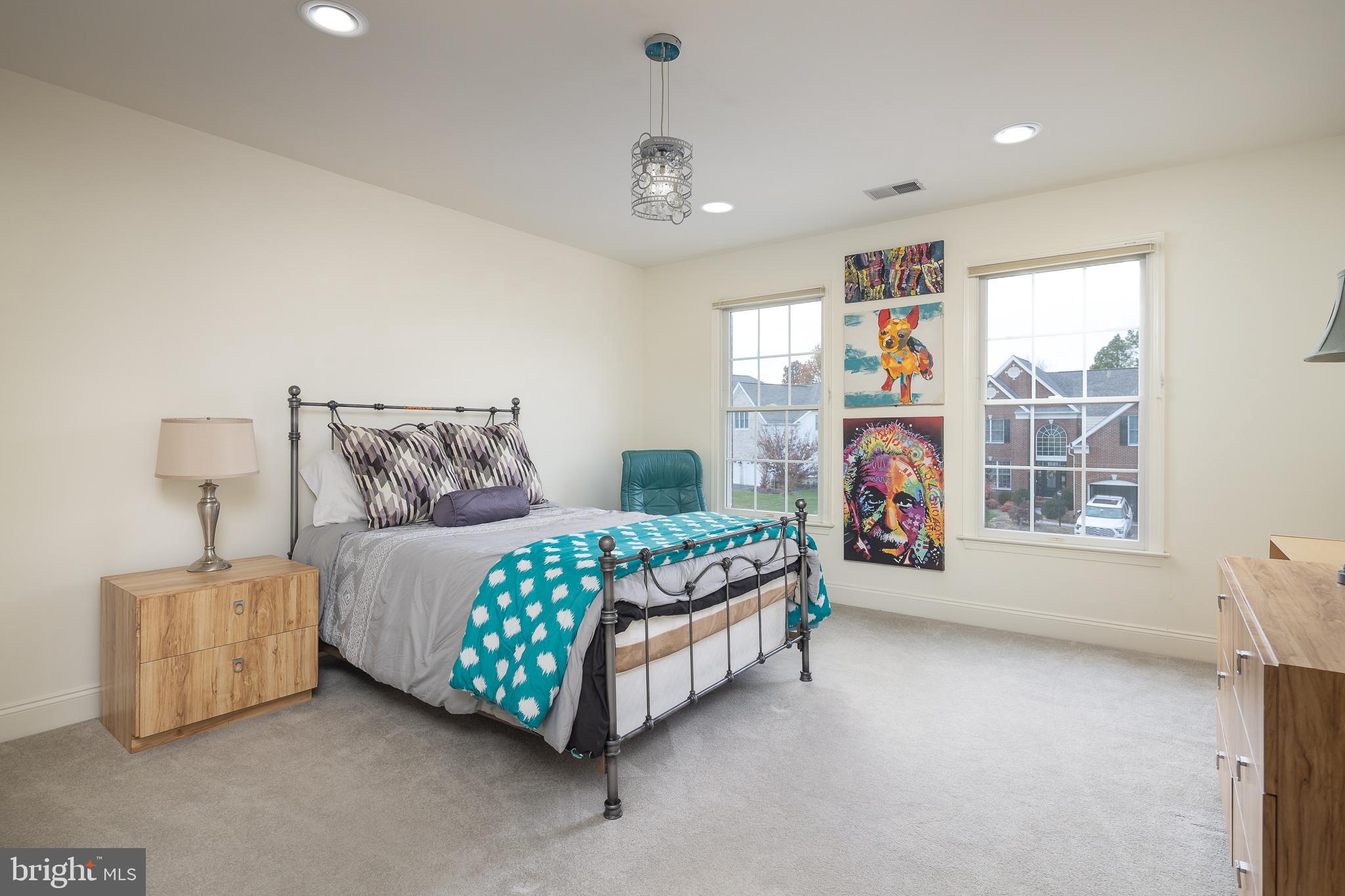 DOMINION VALLEY COUNTRY CLUB - Residential