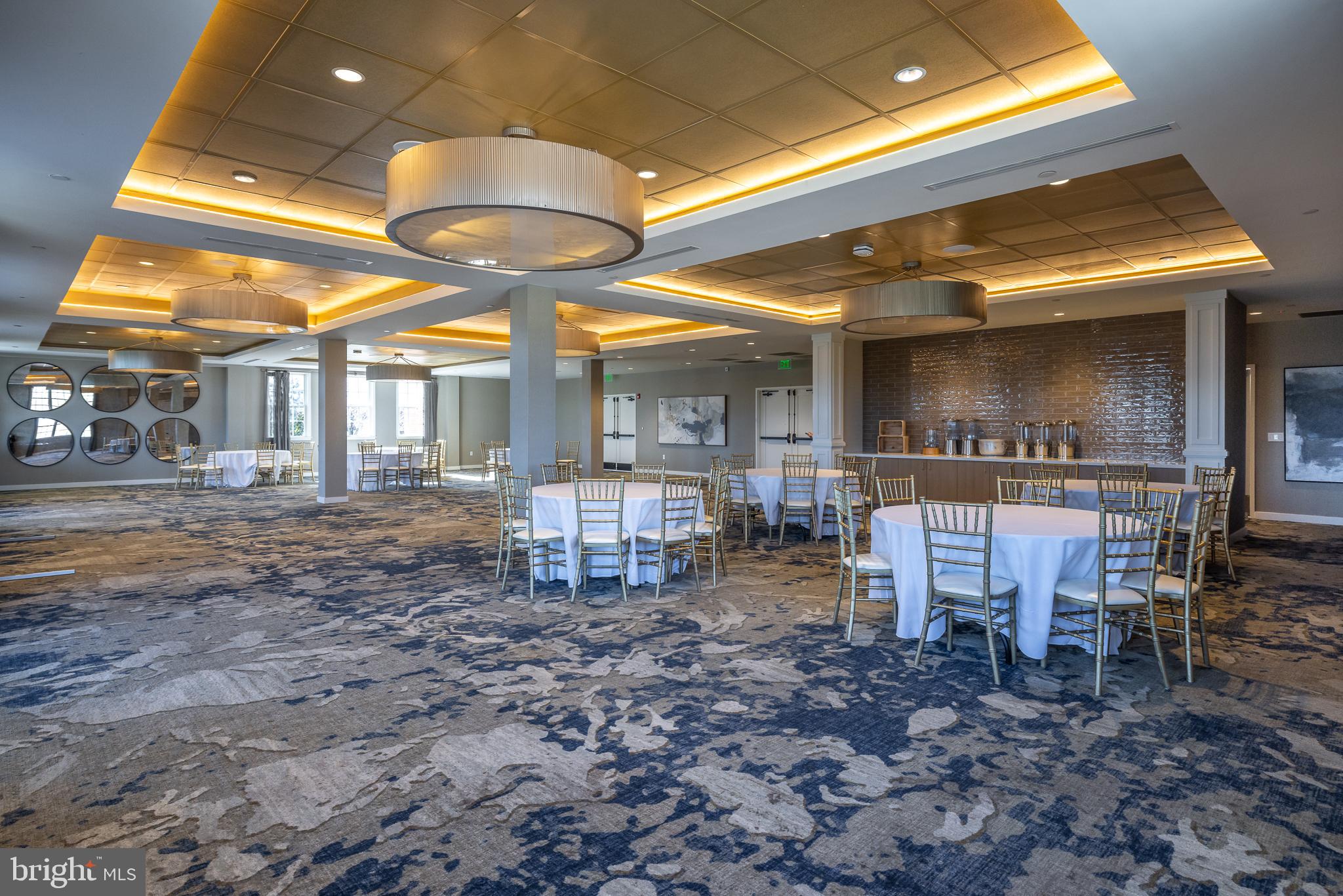 DOMINION VALLEY COUNTRY CLUB - Residential