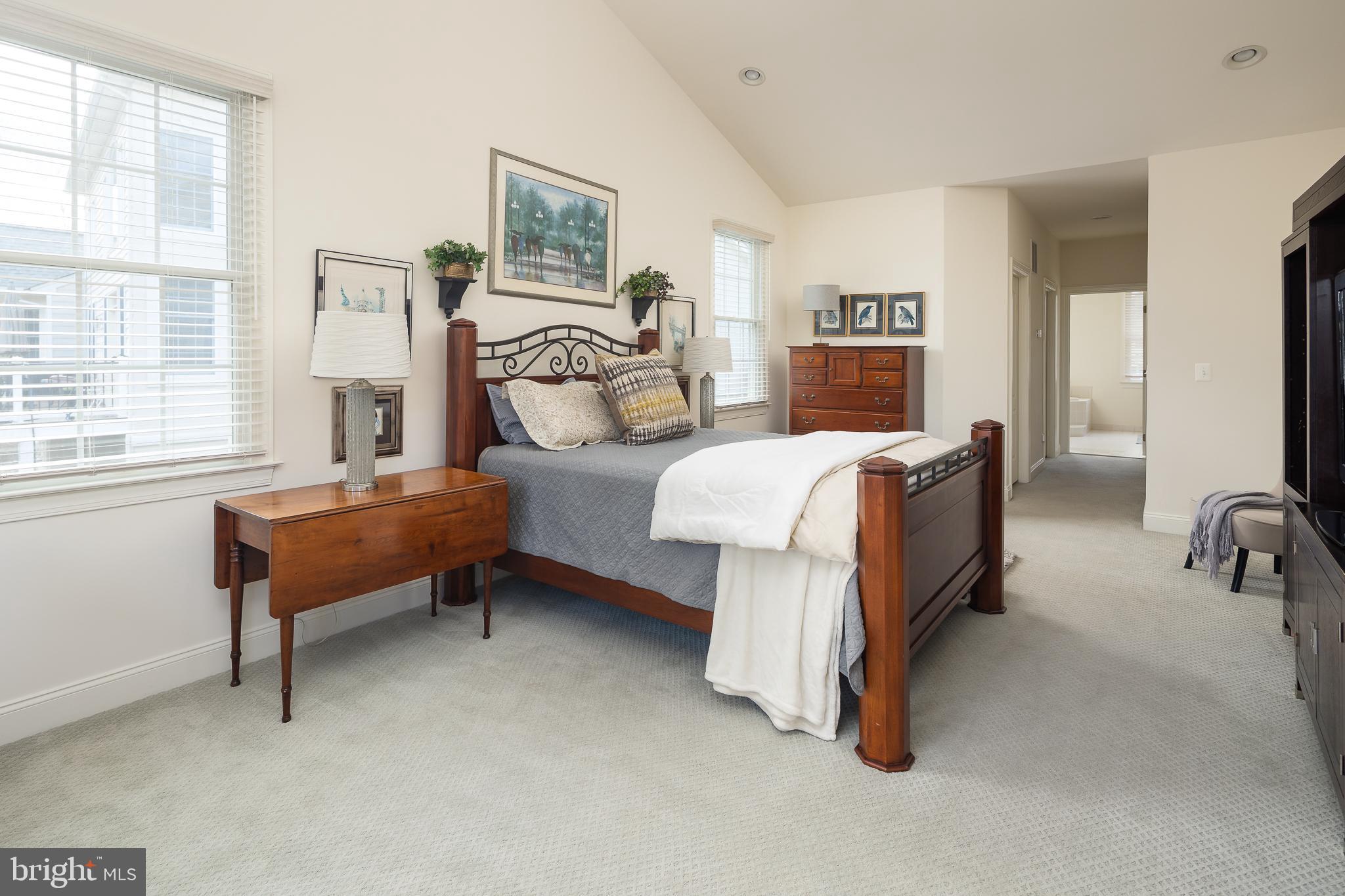 DOMINION VALLEY COUNTRY CLUB - Residential