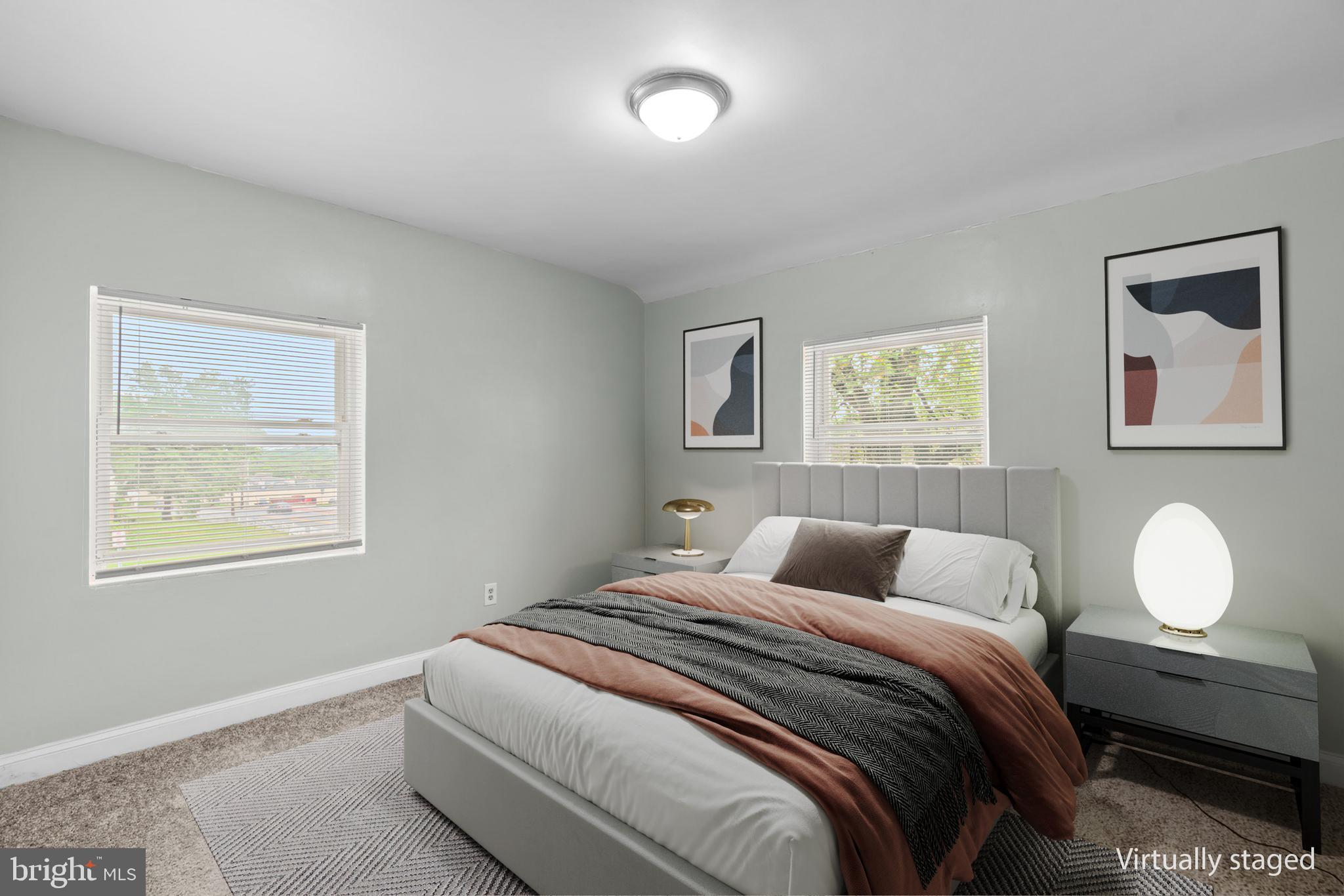 LANDOVER KNOLLS - Residential