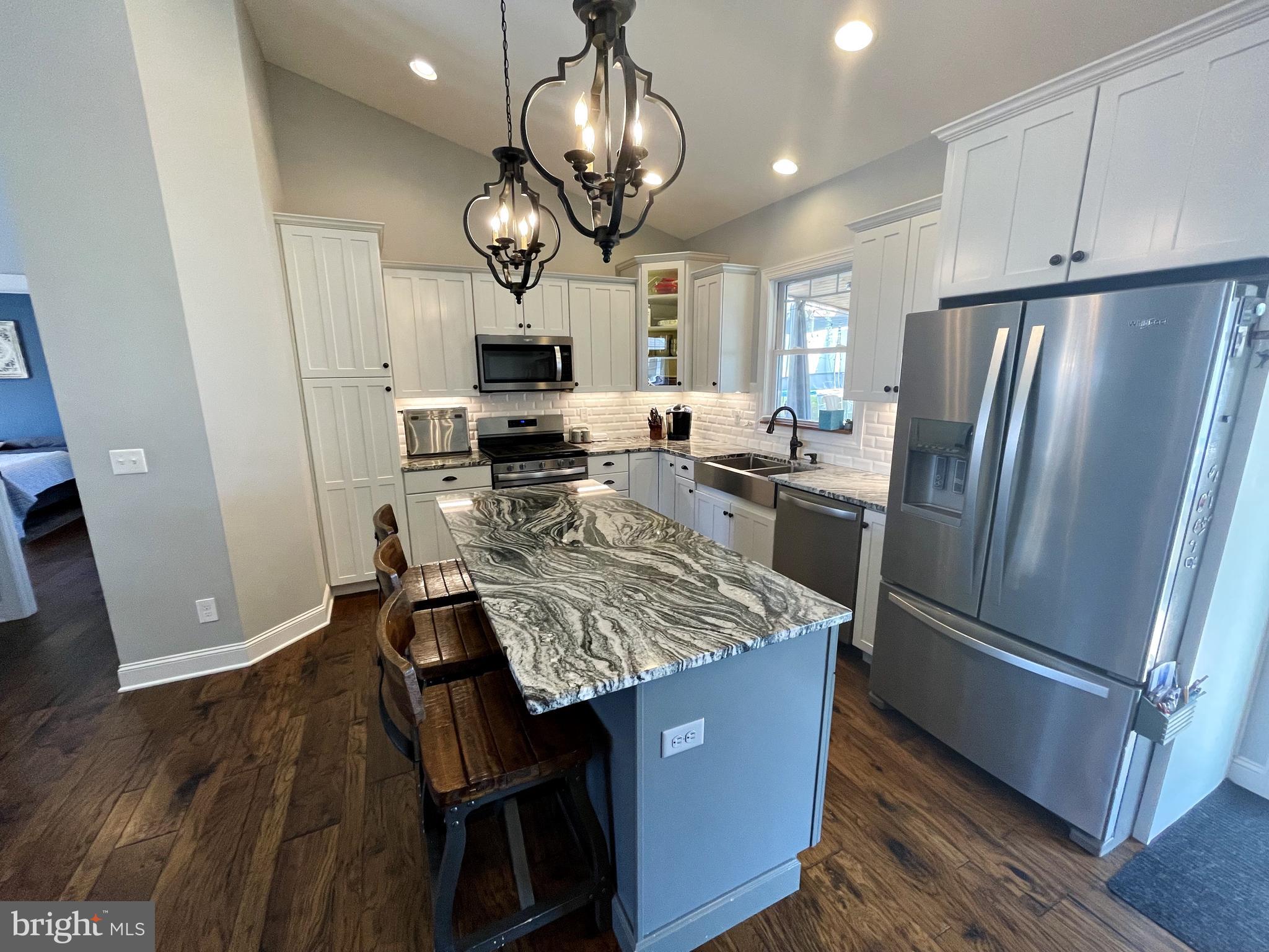 SUMMERS RIDGE SOUTH - Residential