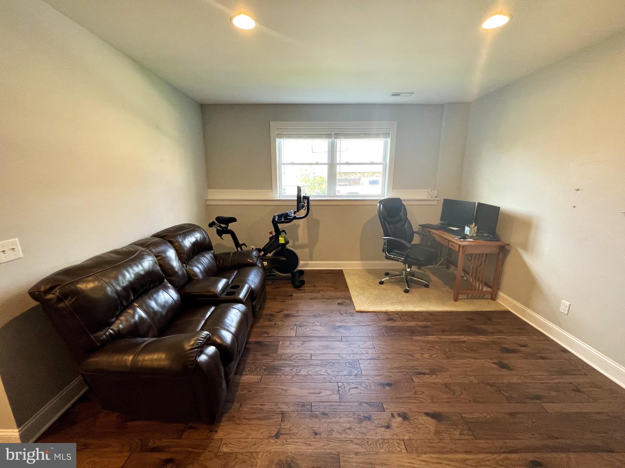 SUMMERS RIDGE SOUTH - Residential