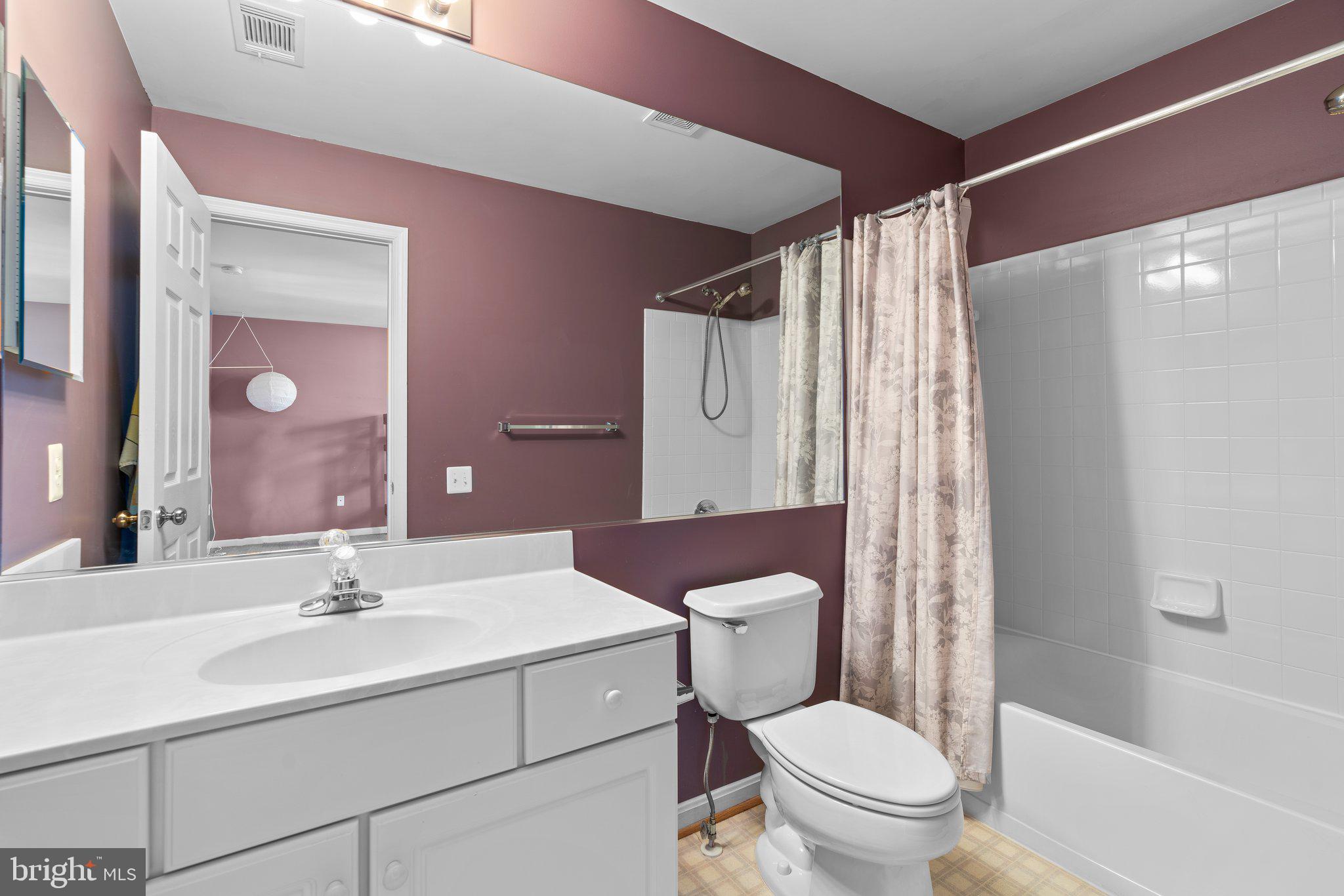 KINGSVIEW RIDGE - Residential