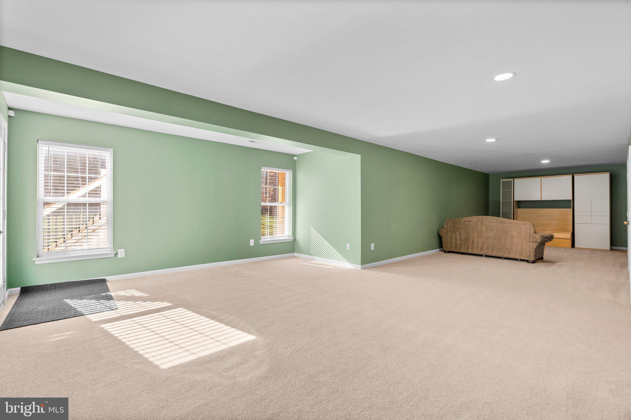 KINGSVIEW RIDGE - Residential