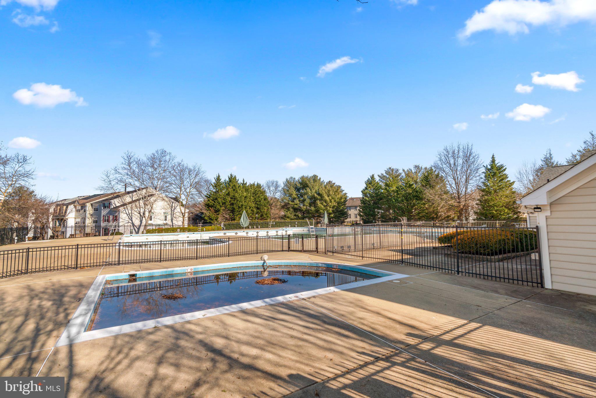 KINGSVIEW RIDGE - Residential