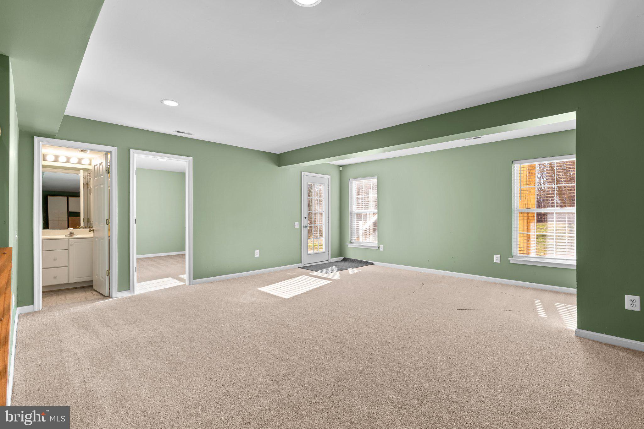 KINGSVIEW RIDGE - Residential