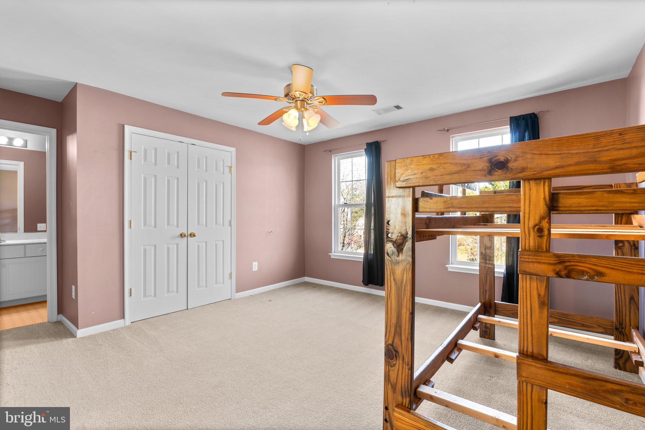 KINGSVIEW RIDGE - Residential