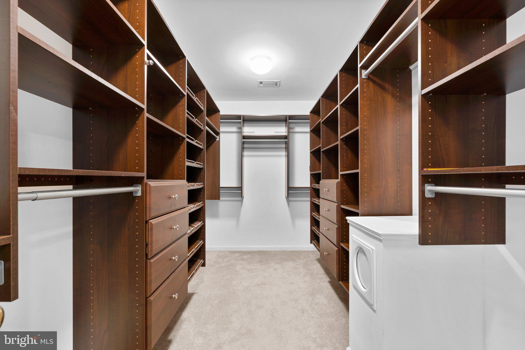 KINGSVIEW RIDGE - Residential