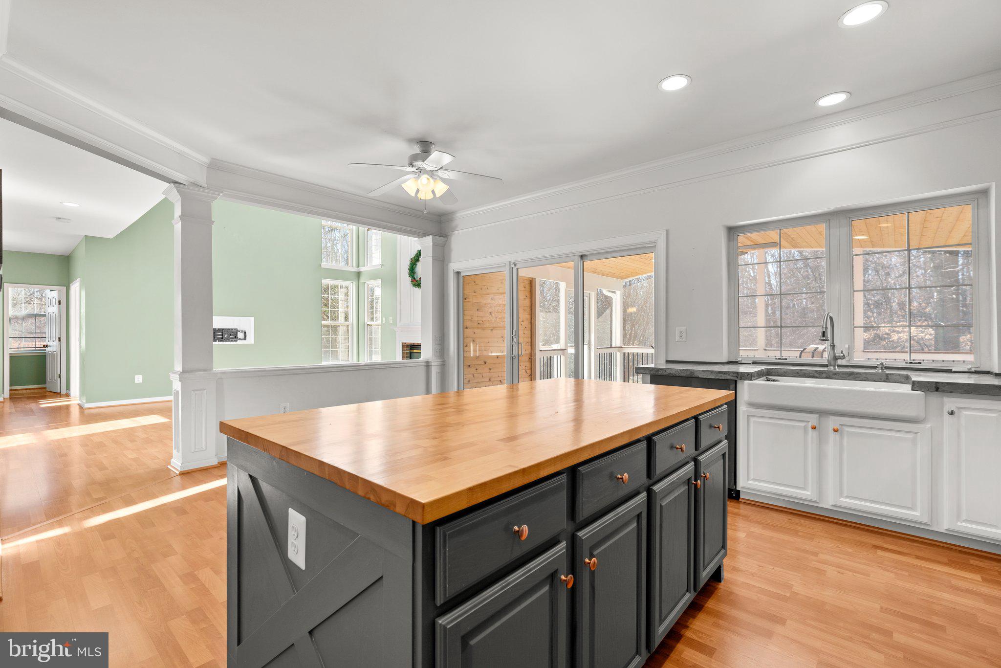 KINGSVIEW RIDGE - Residential