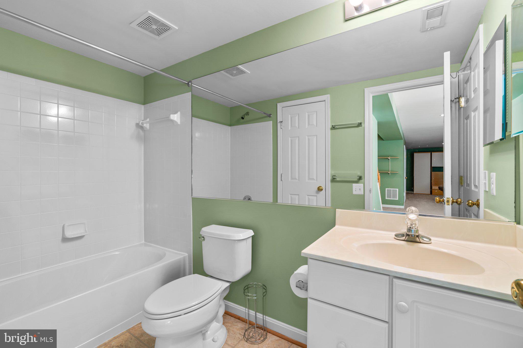 KINGSVIEW RIDGE - Residential