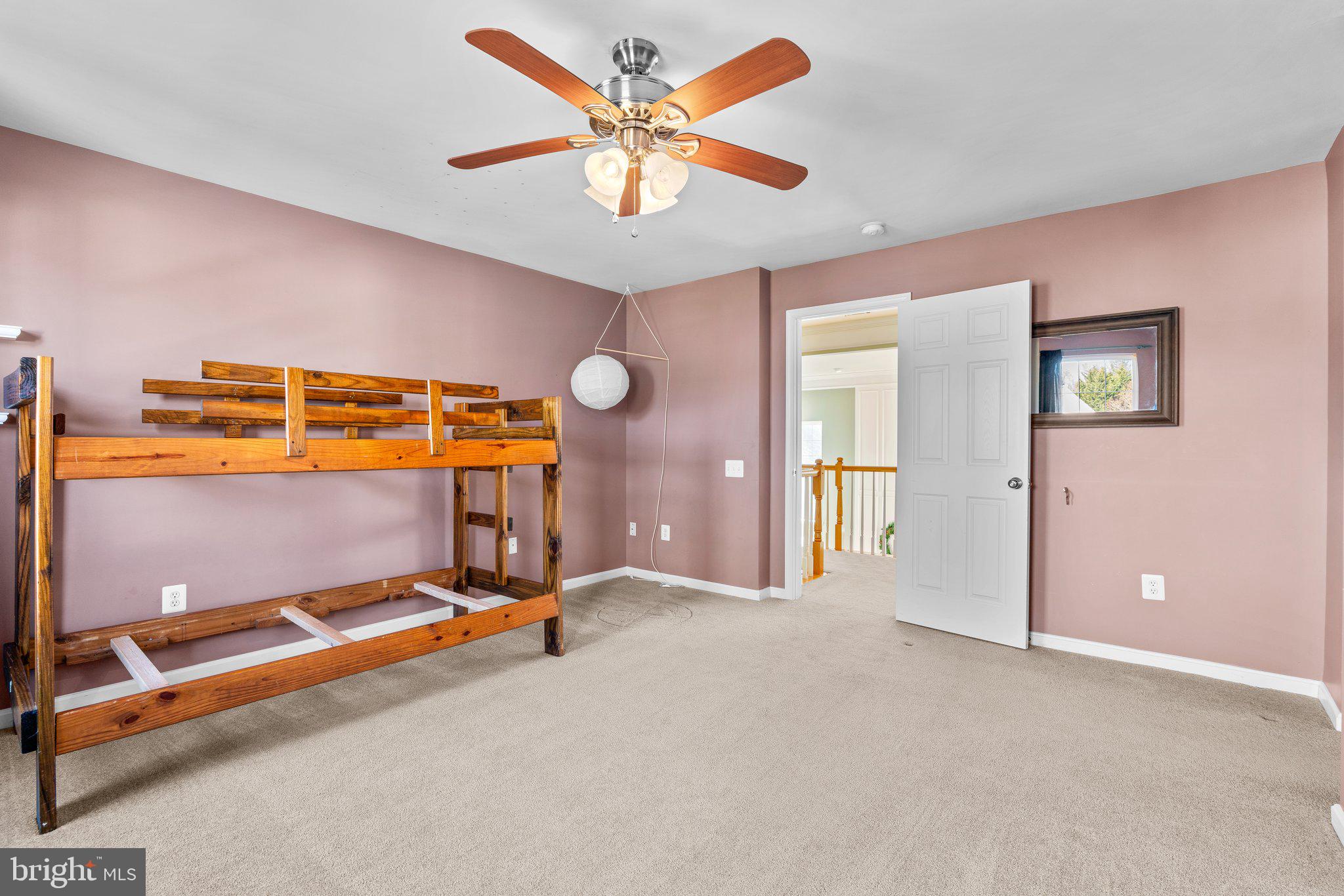 KINGSVIEW RIDGE - Residential