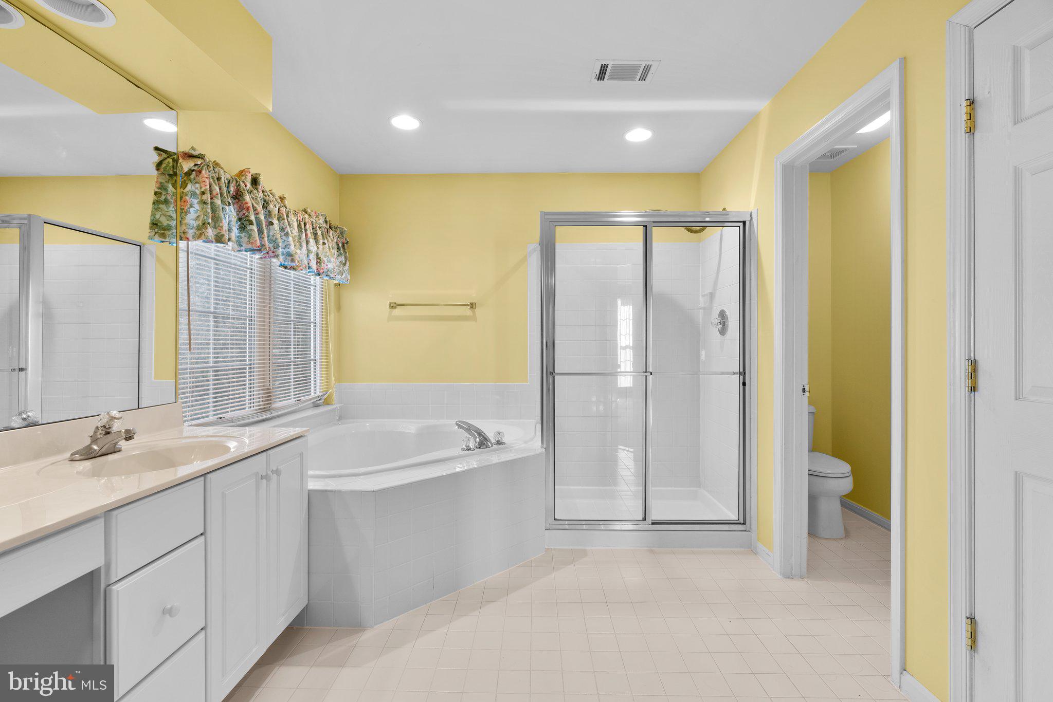 KINGSVIEW RIDGE - Residential