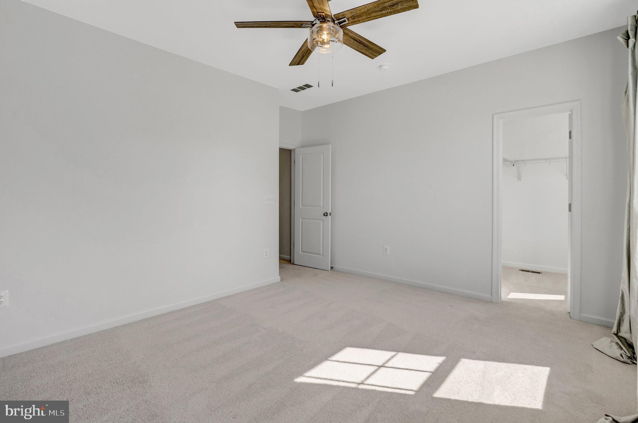 POTOMAC SHORES - Residential