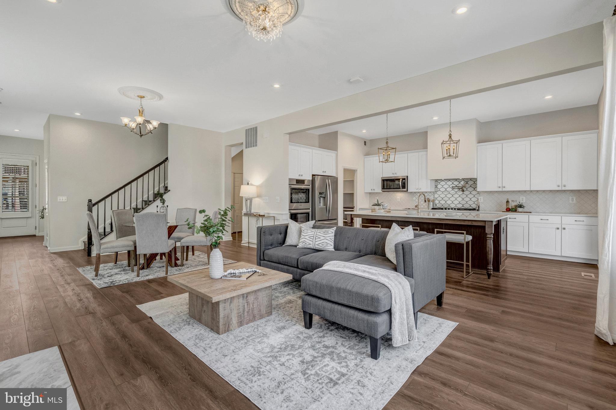 POTOMAC SHORES - Residential