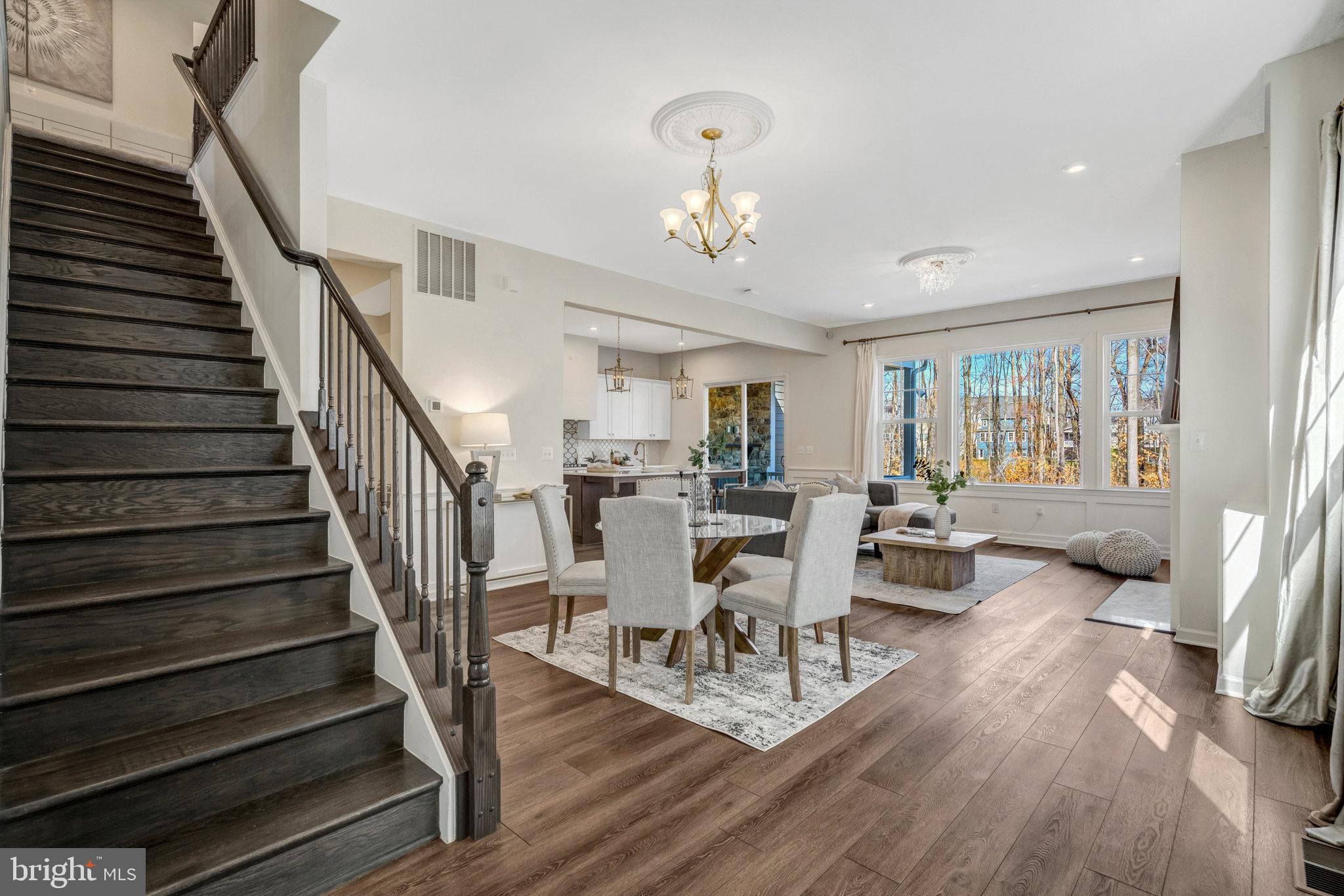 POTOMAC SHORES - Residential