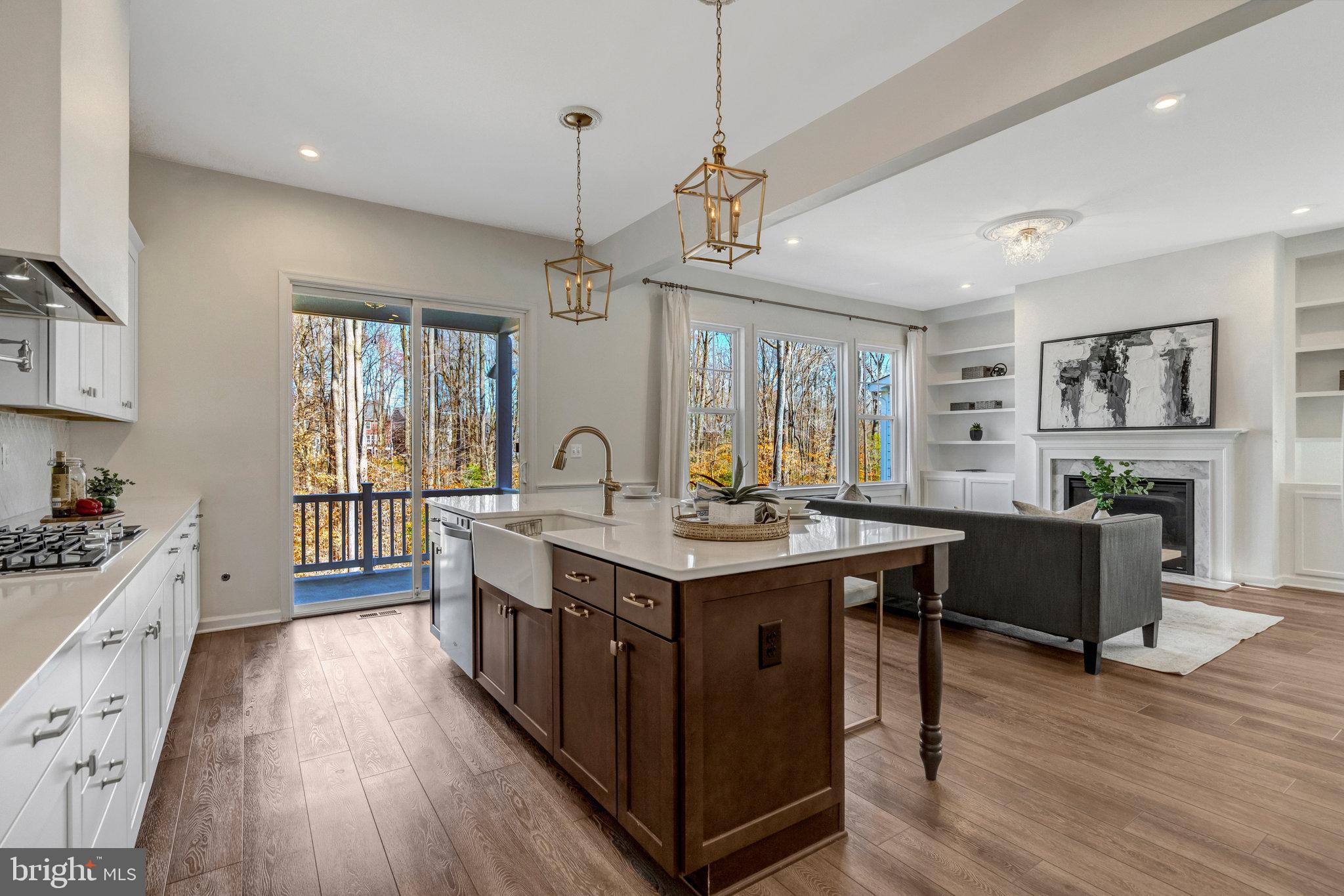 POTOMAC SHORES - Residential