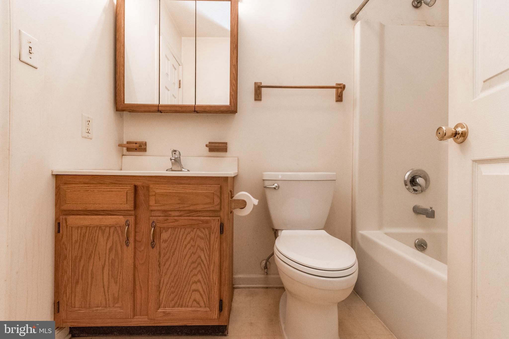 ELIZABETH STATION - Residential