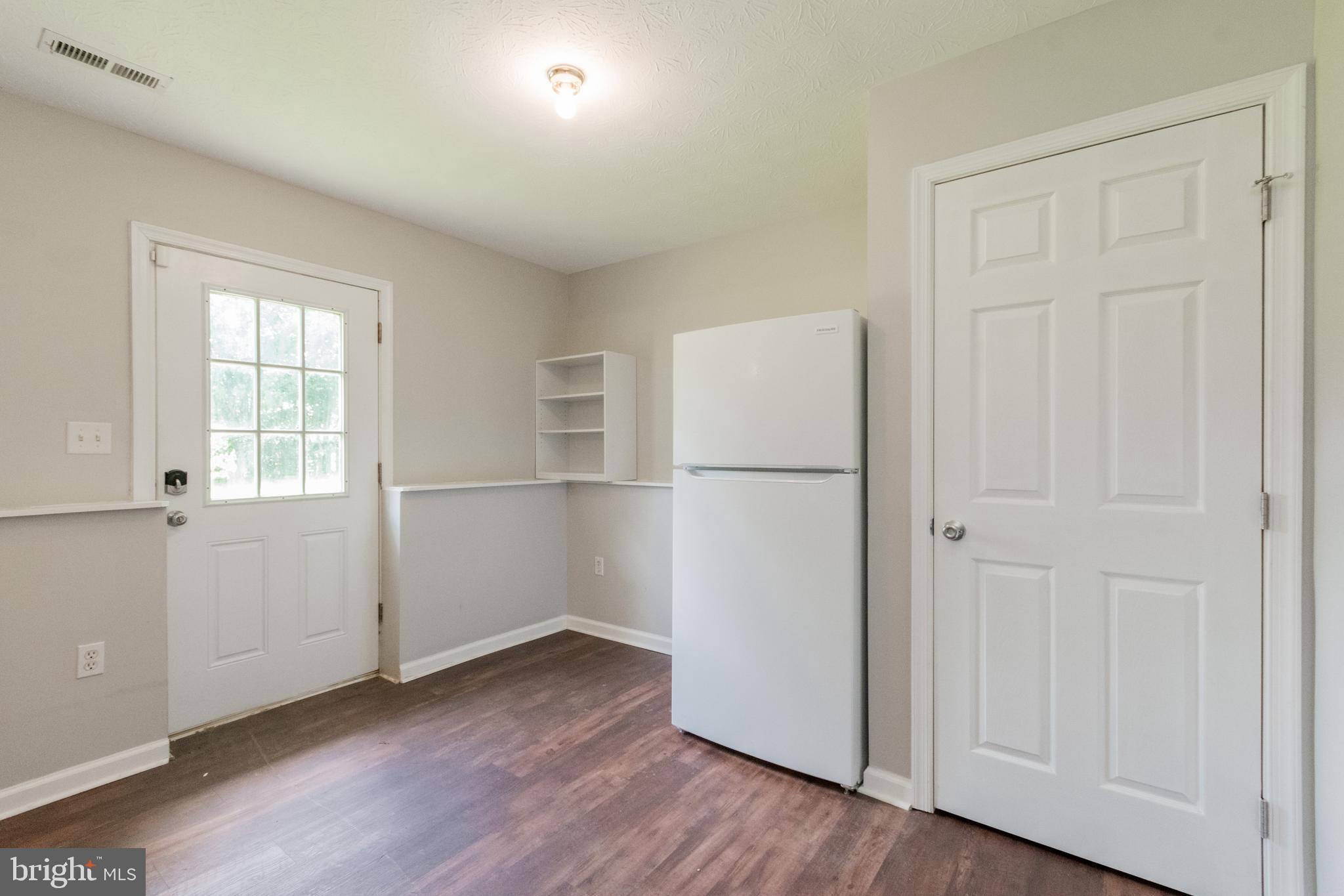 ELIZABETH STATION - Residential