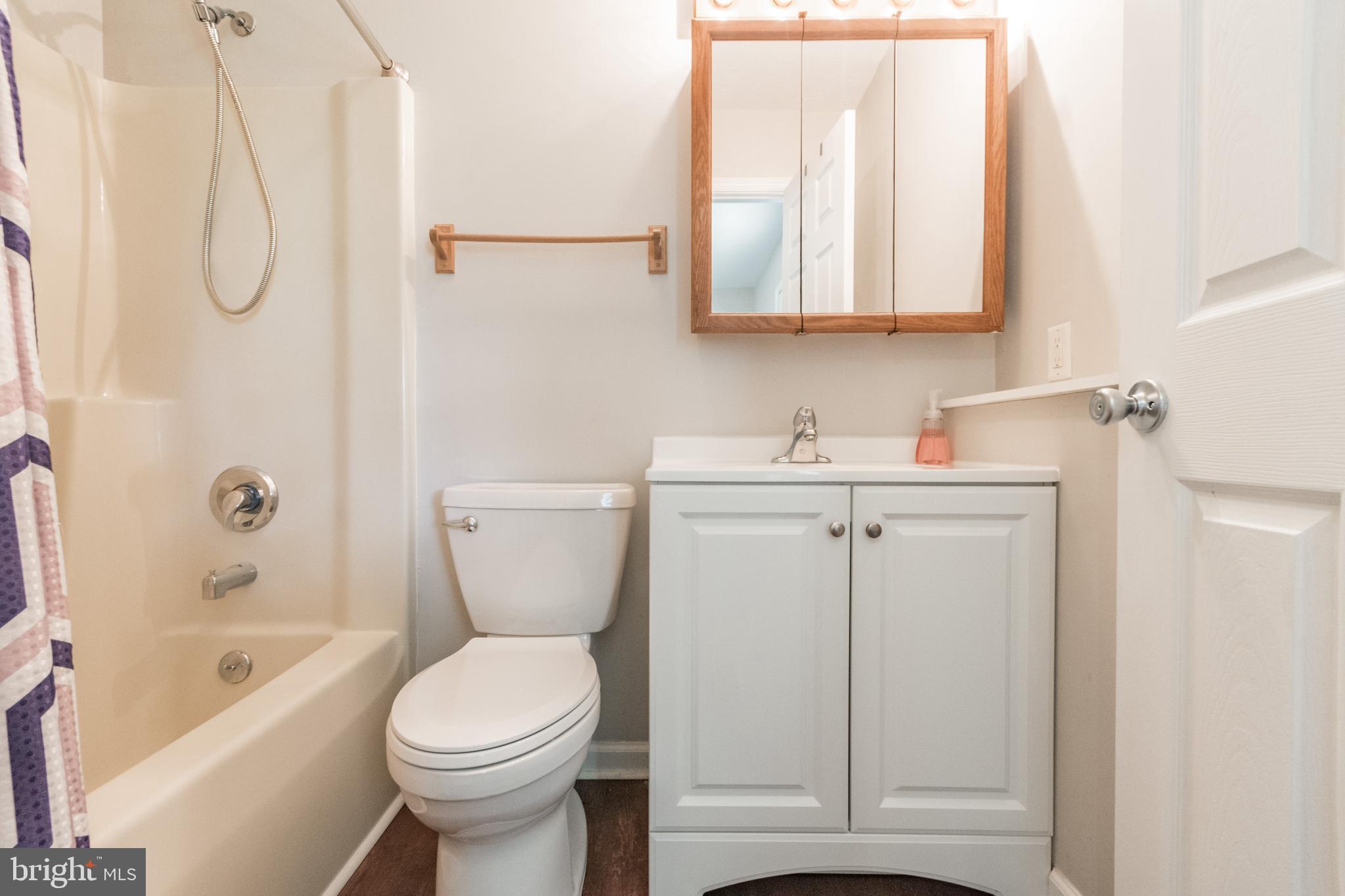 ELIZABETH STATION - Residential