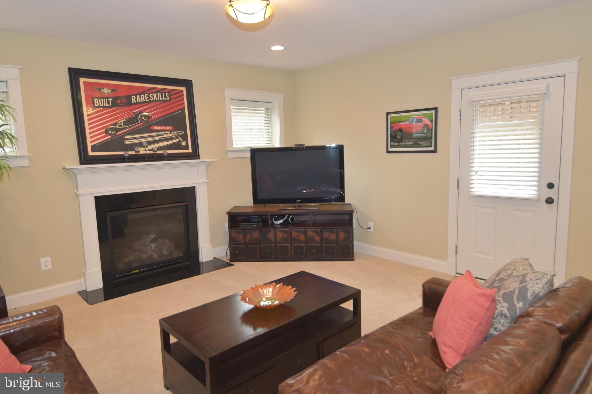 ALCOVA HEIGHTS - Residential