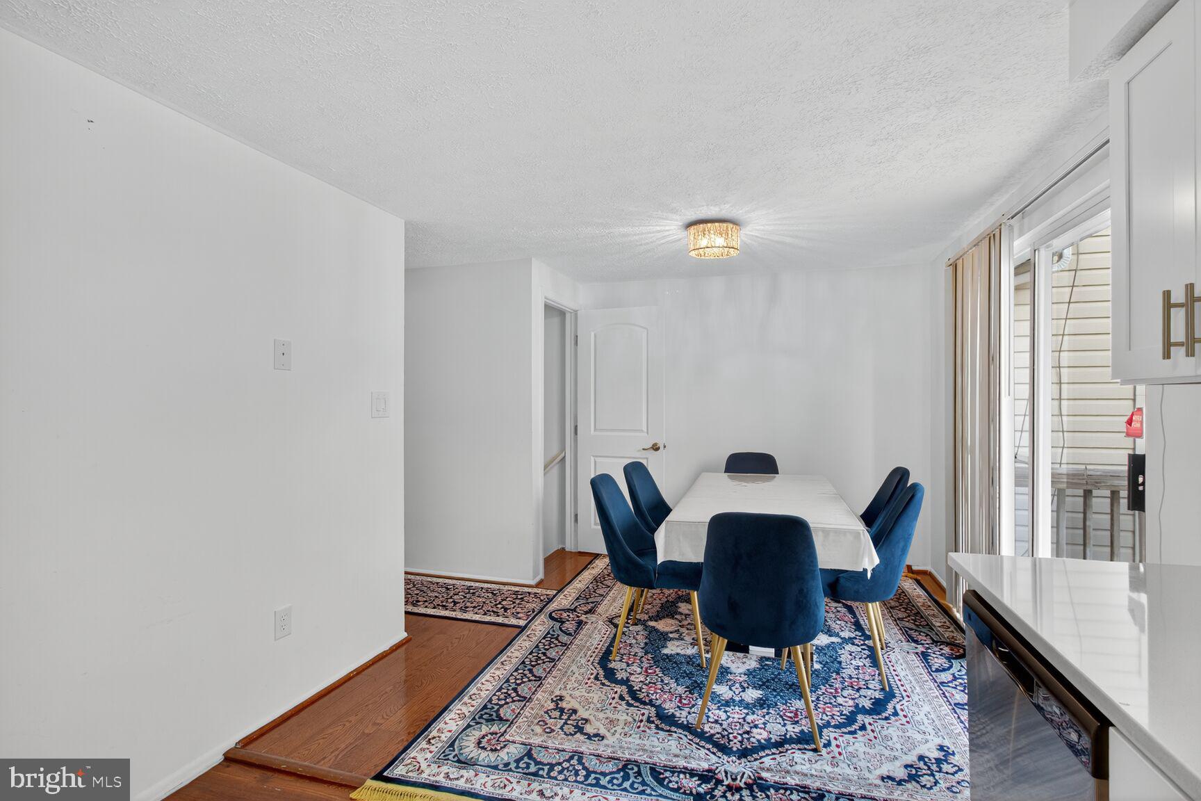 FAIRBROOK - Residential