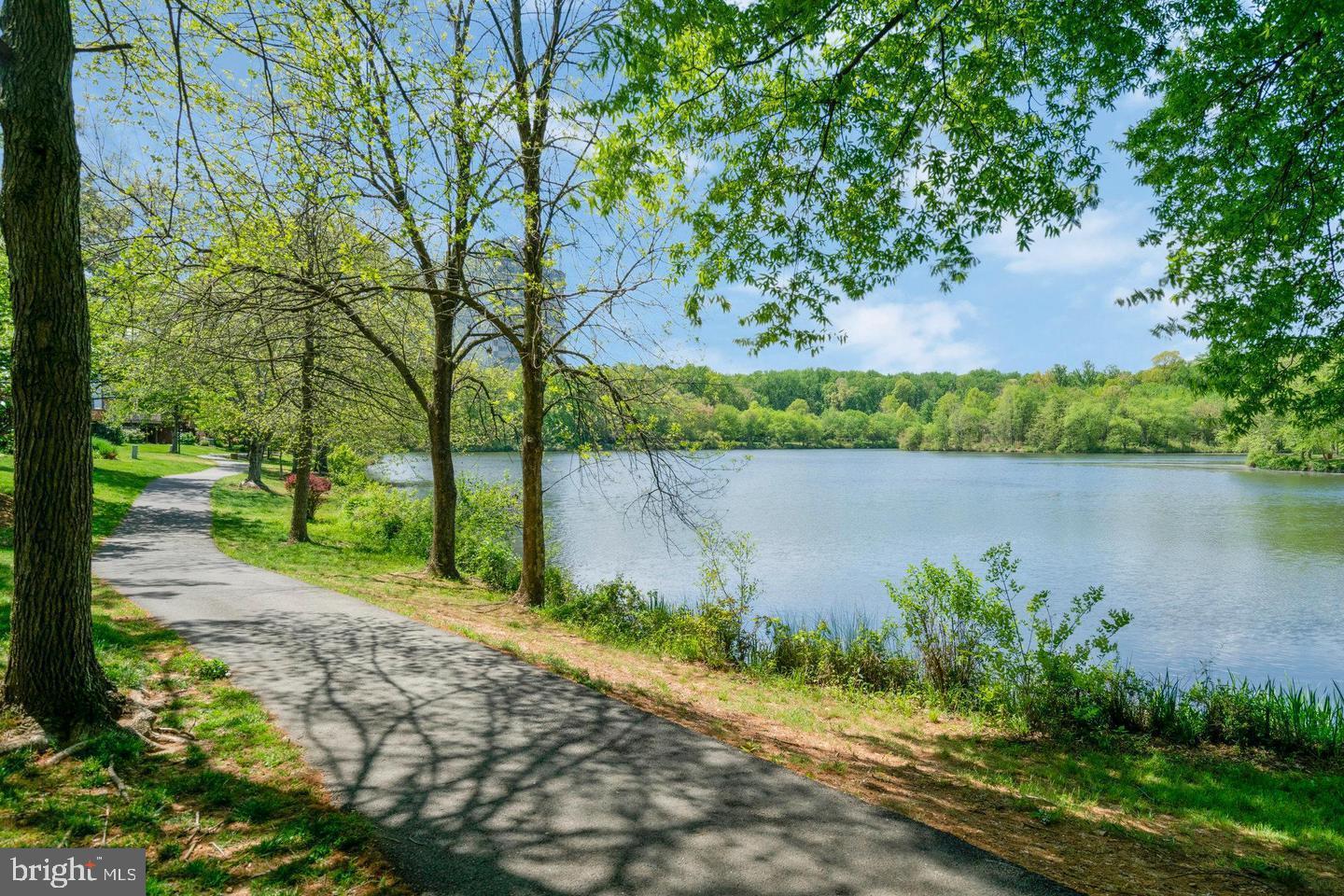 LAKEFORD - Residential