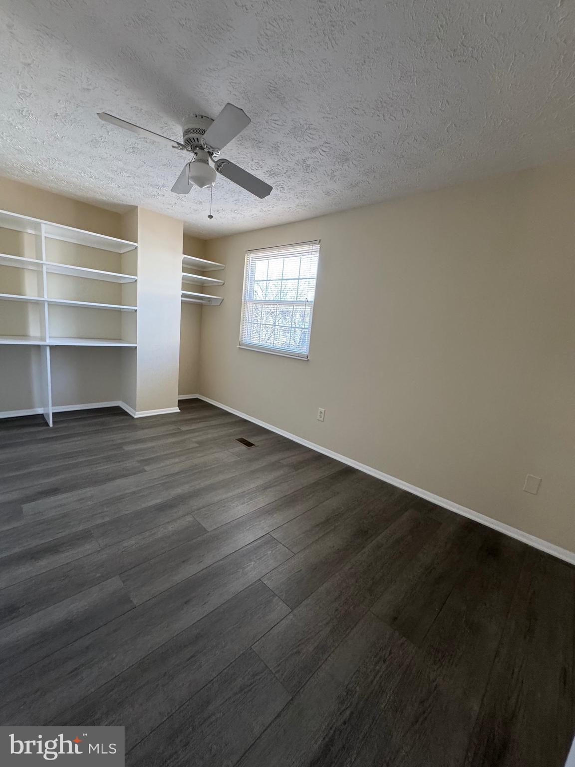 LAKEFORD - Residential